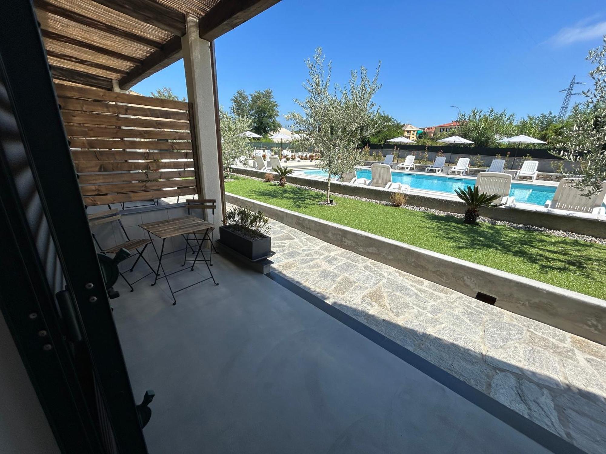 Junior Suite Pool View