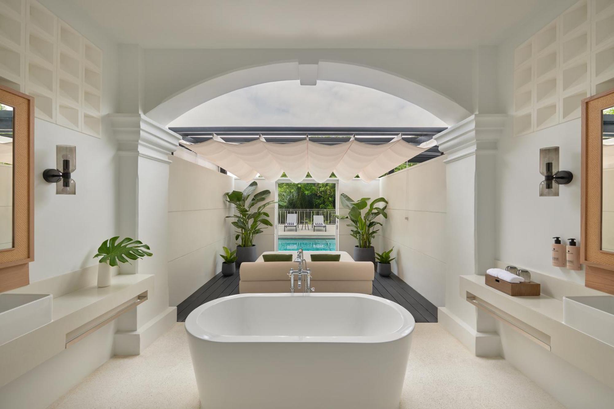 Couple Suite Direct Access to Pool,1593643964:JPEG