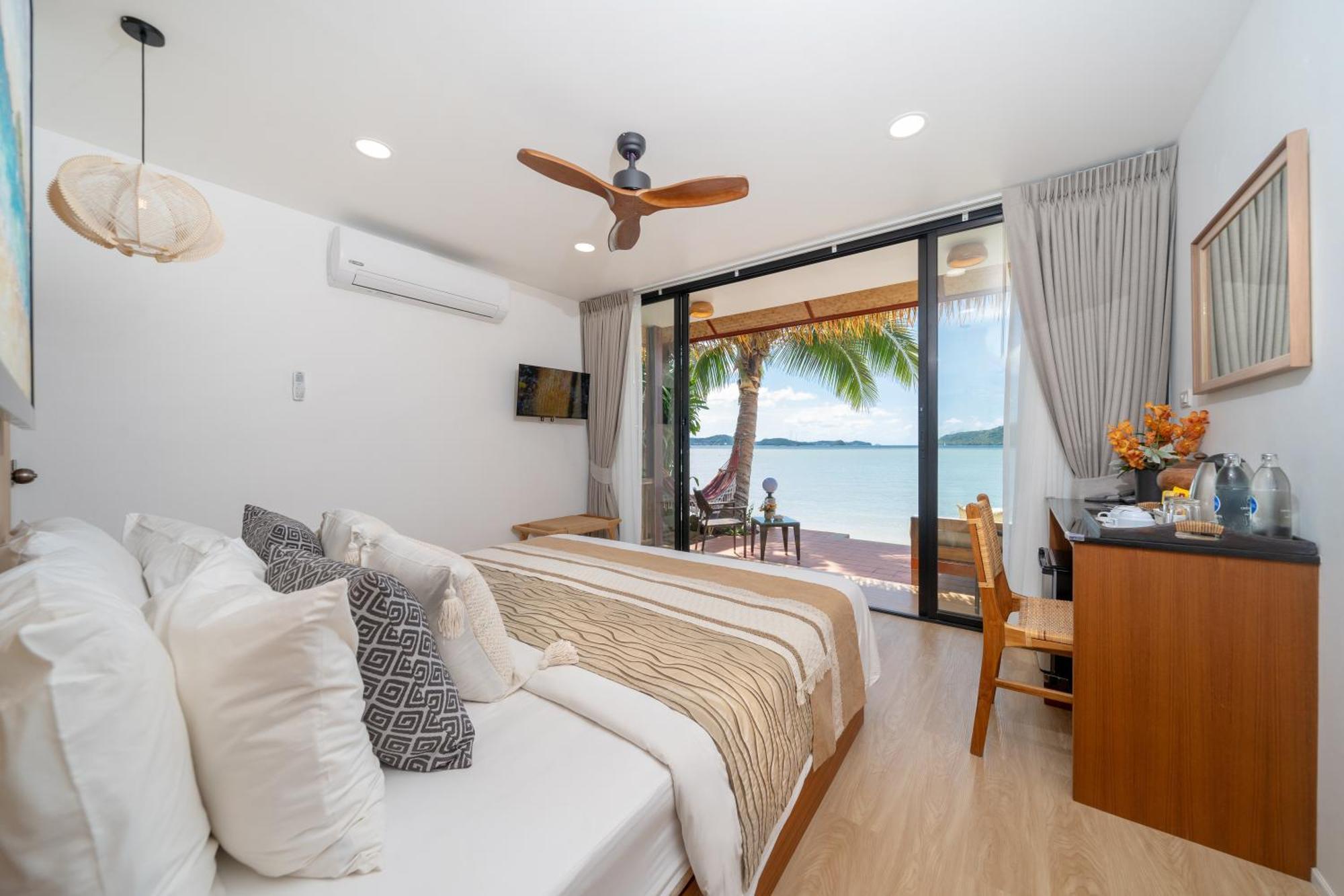 Beachfront Premier Suite,1593655583:JPEG