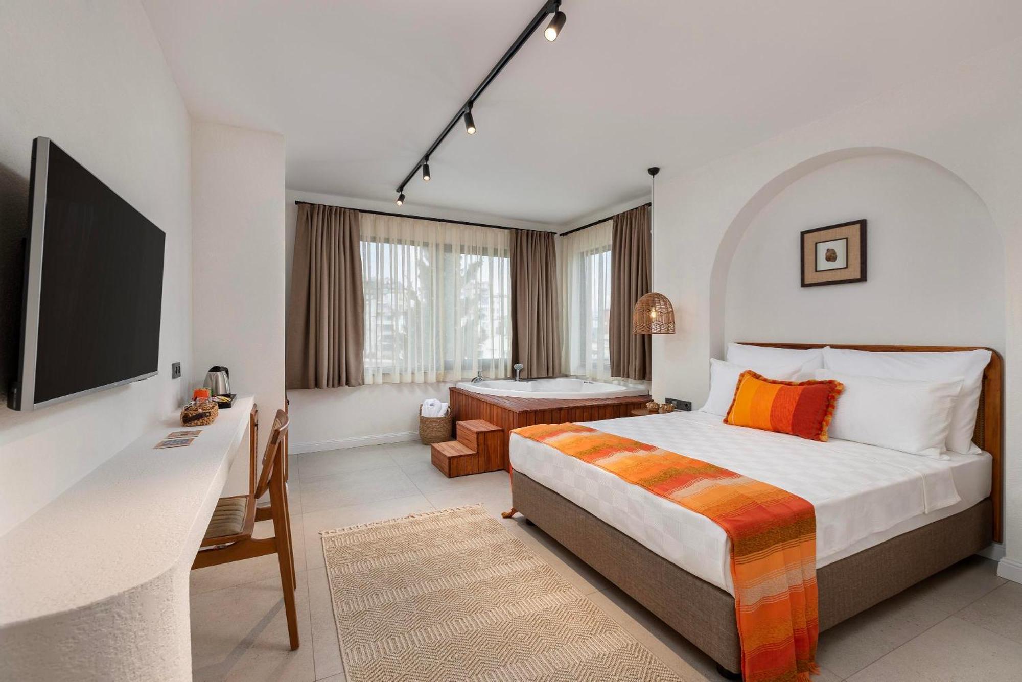 Suite Spa Bath