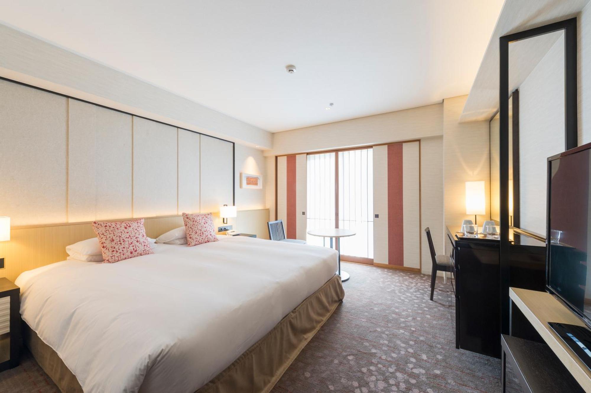 Premium Double Room Fitness Center Access Non-Smoking,1287208192:JPEG