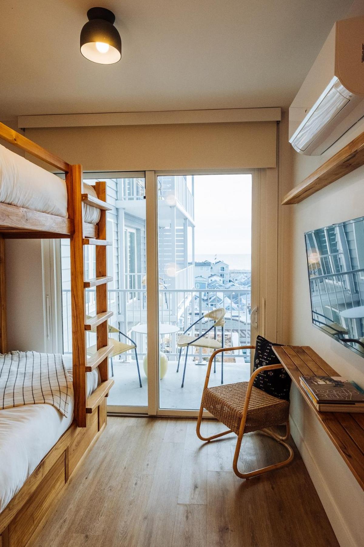 Twin Room Terrace