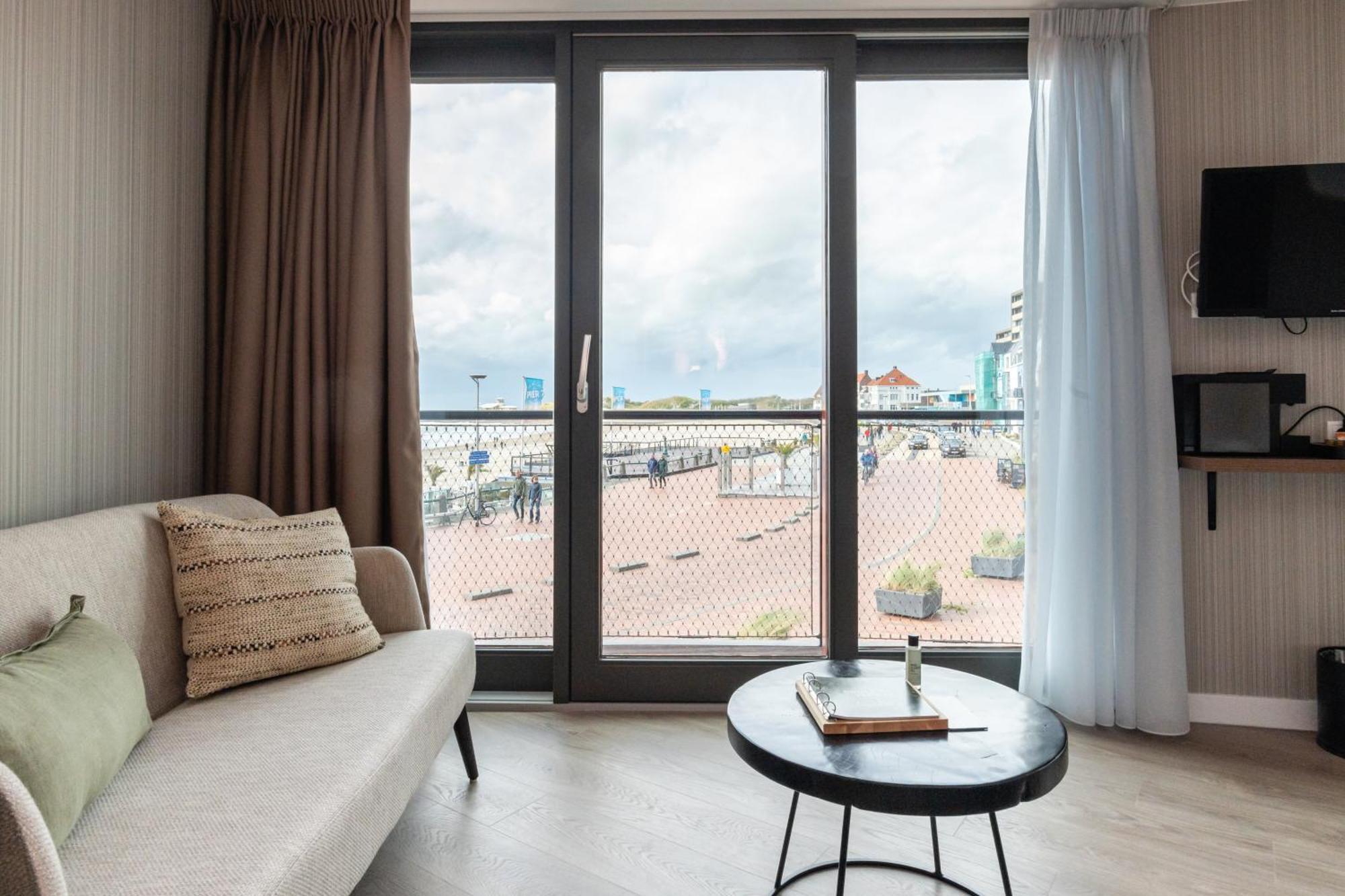 Deluxe Junior Suite