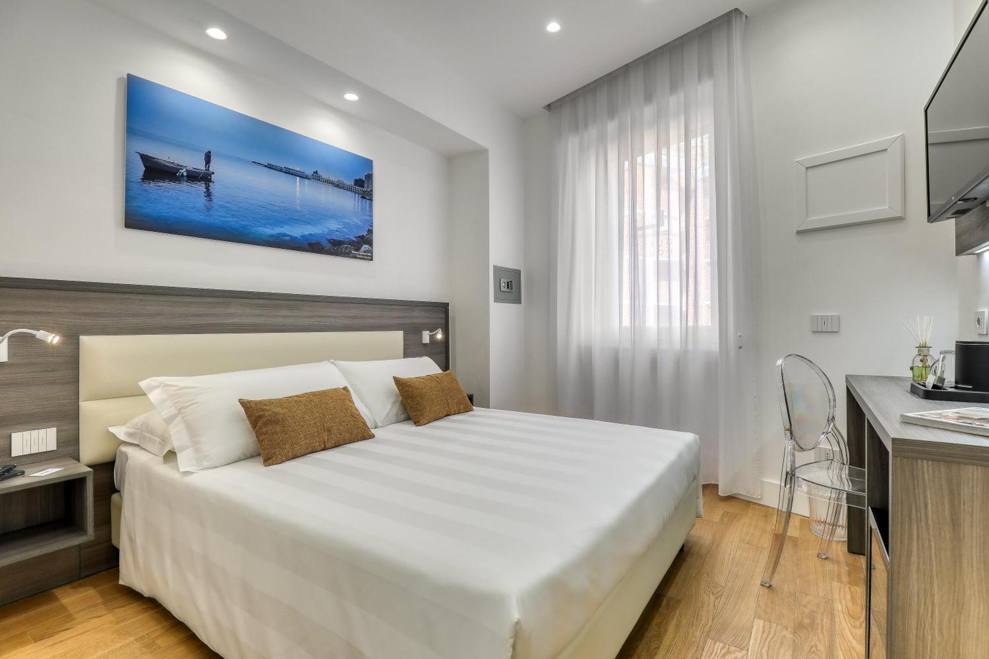 Double Room Private Bathroom