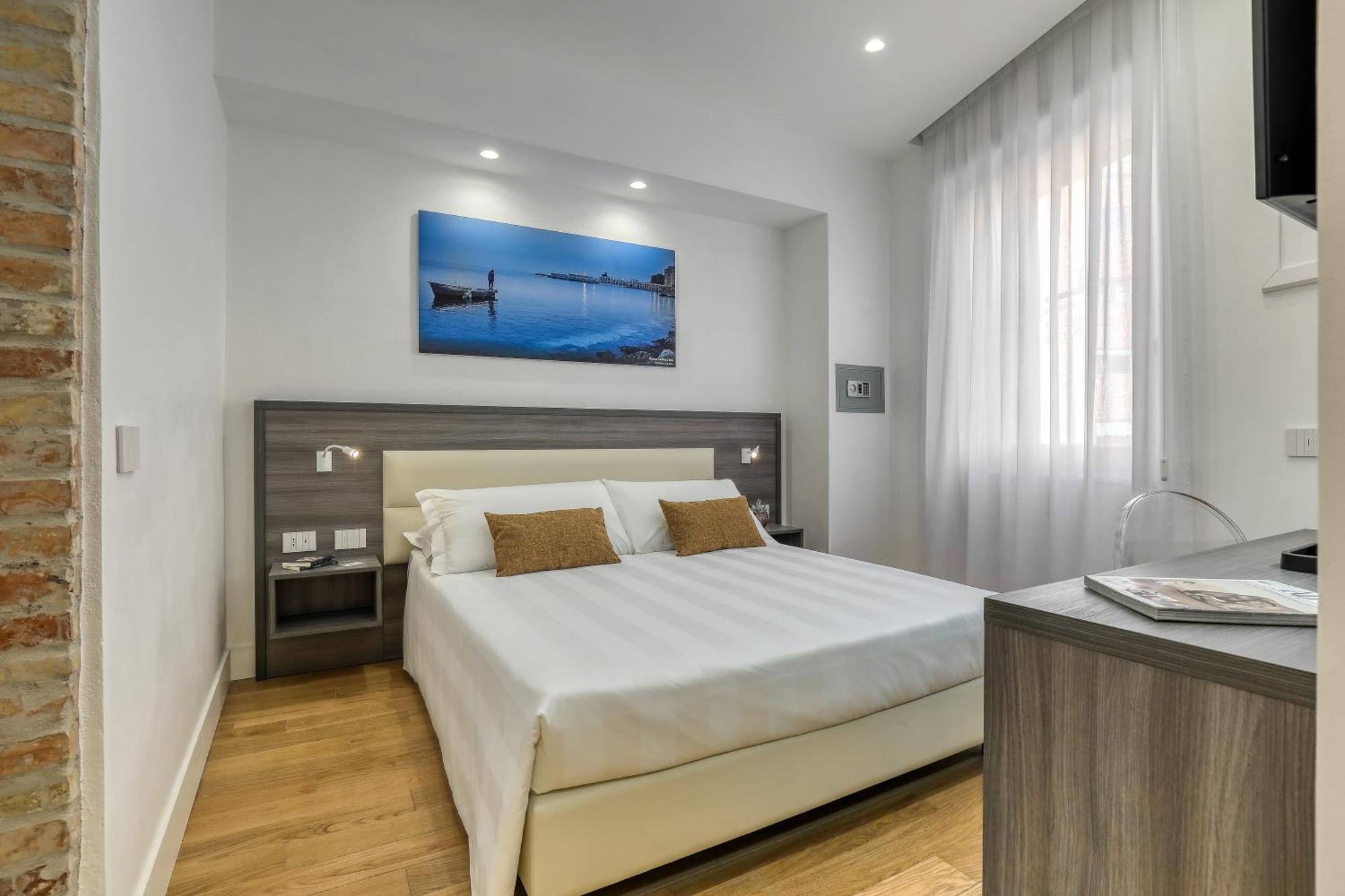 Double Room Private Bathroom