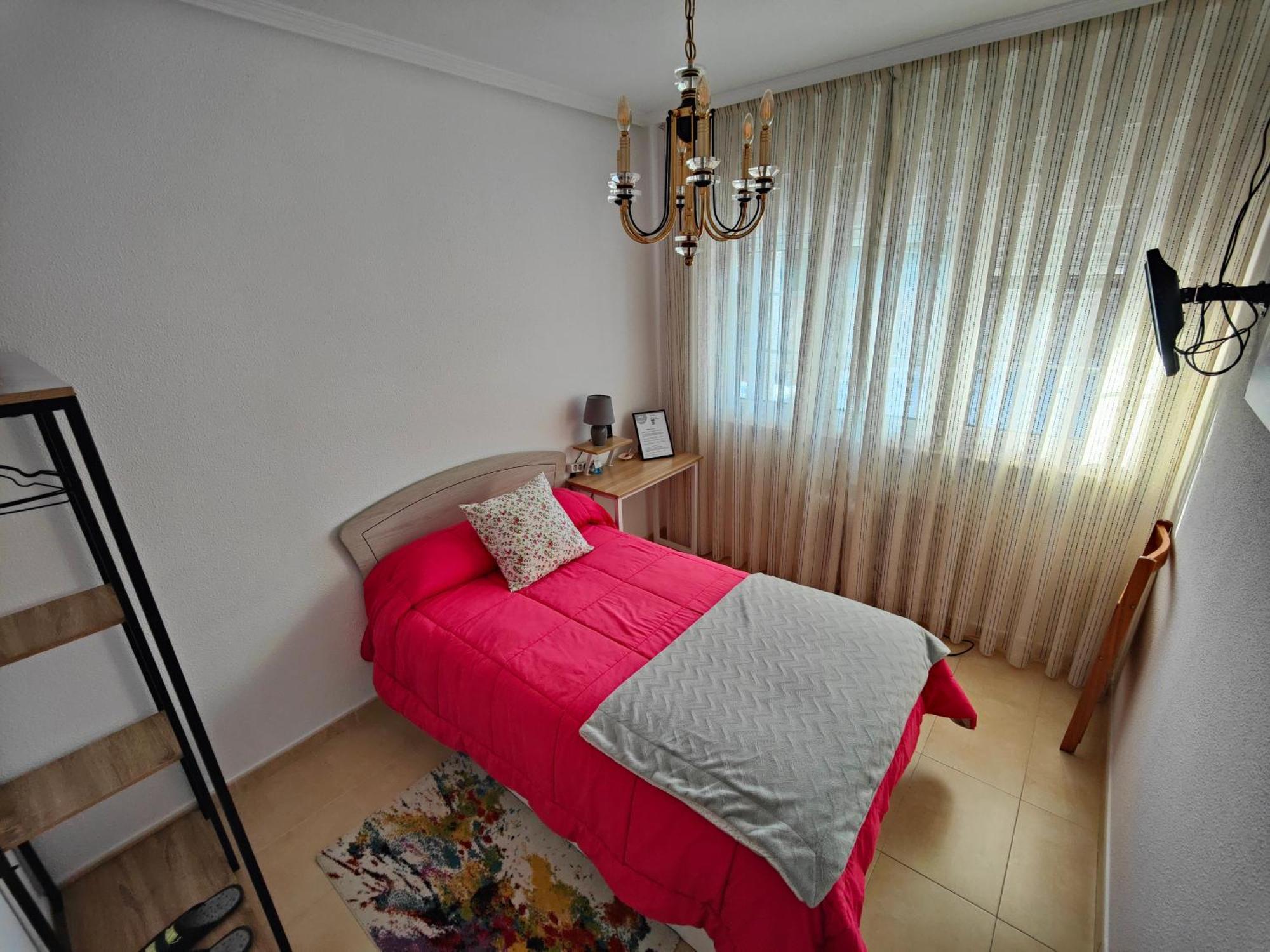 Single Room Private Bathroom