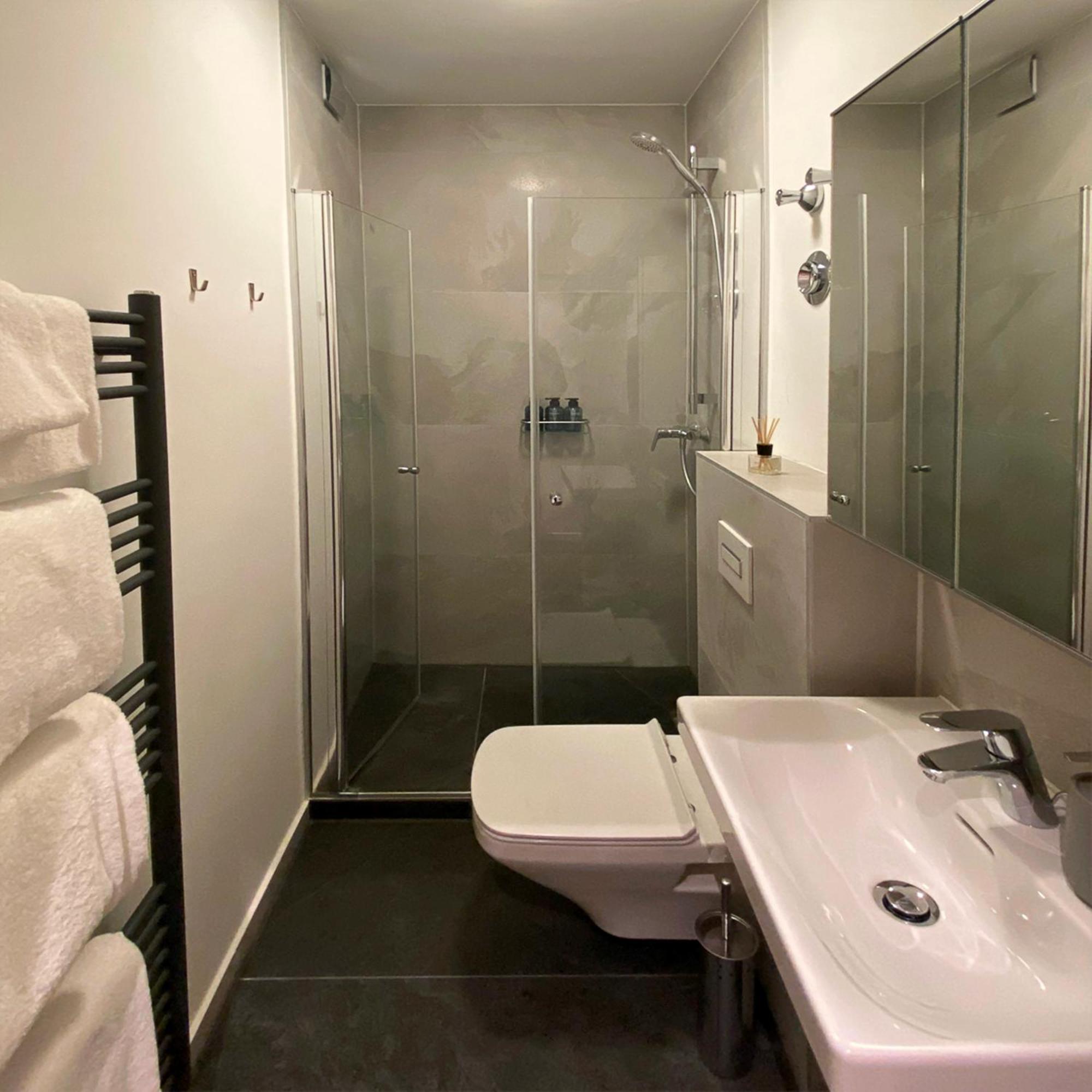 Deluxe Apartment two bedrooms