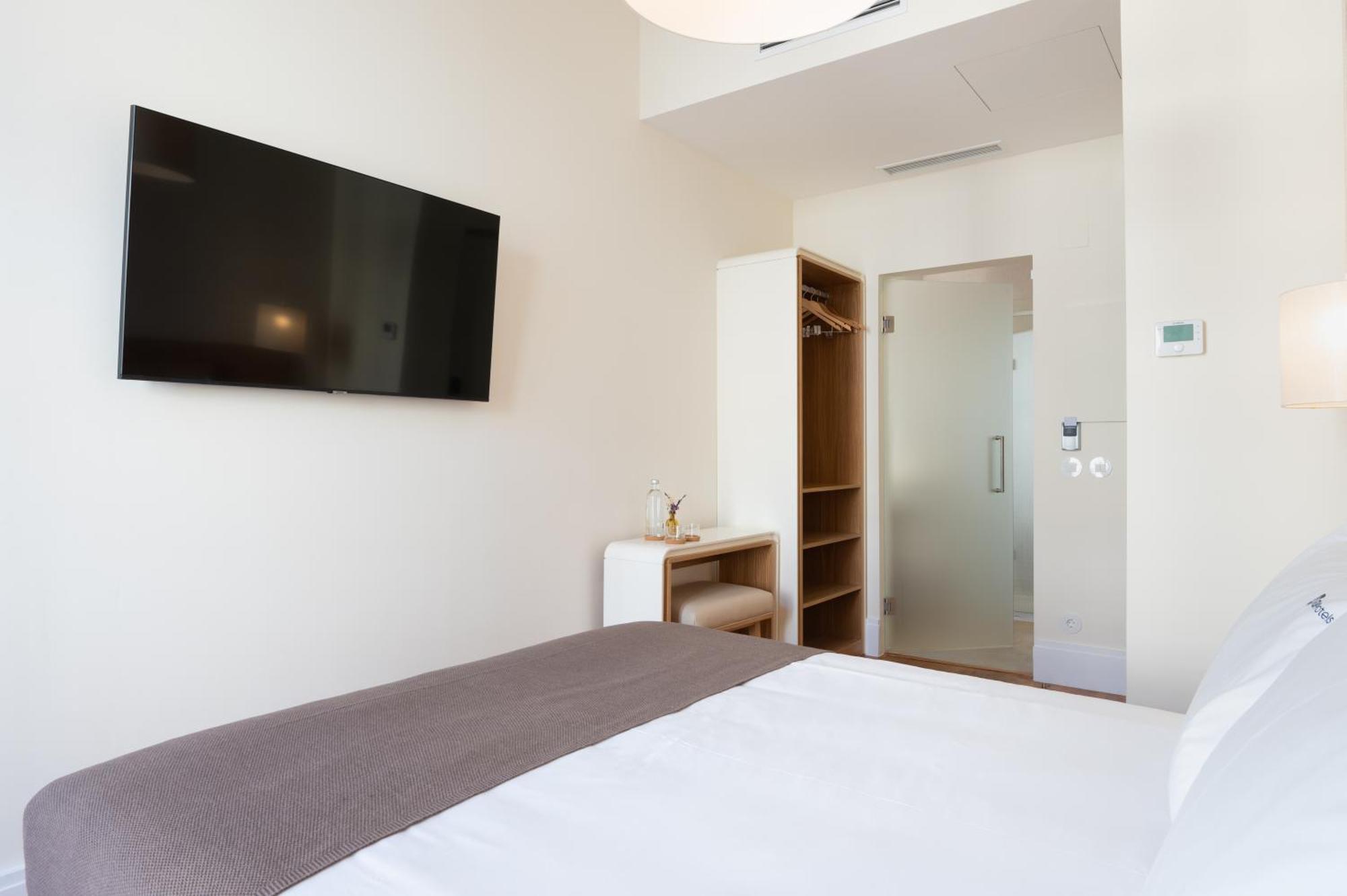 Small Double Room