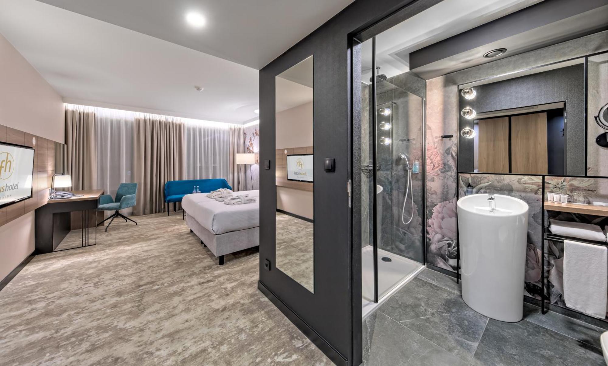 Superior Double or Twin Room,1593913376:JPEG