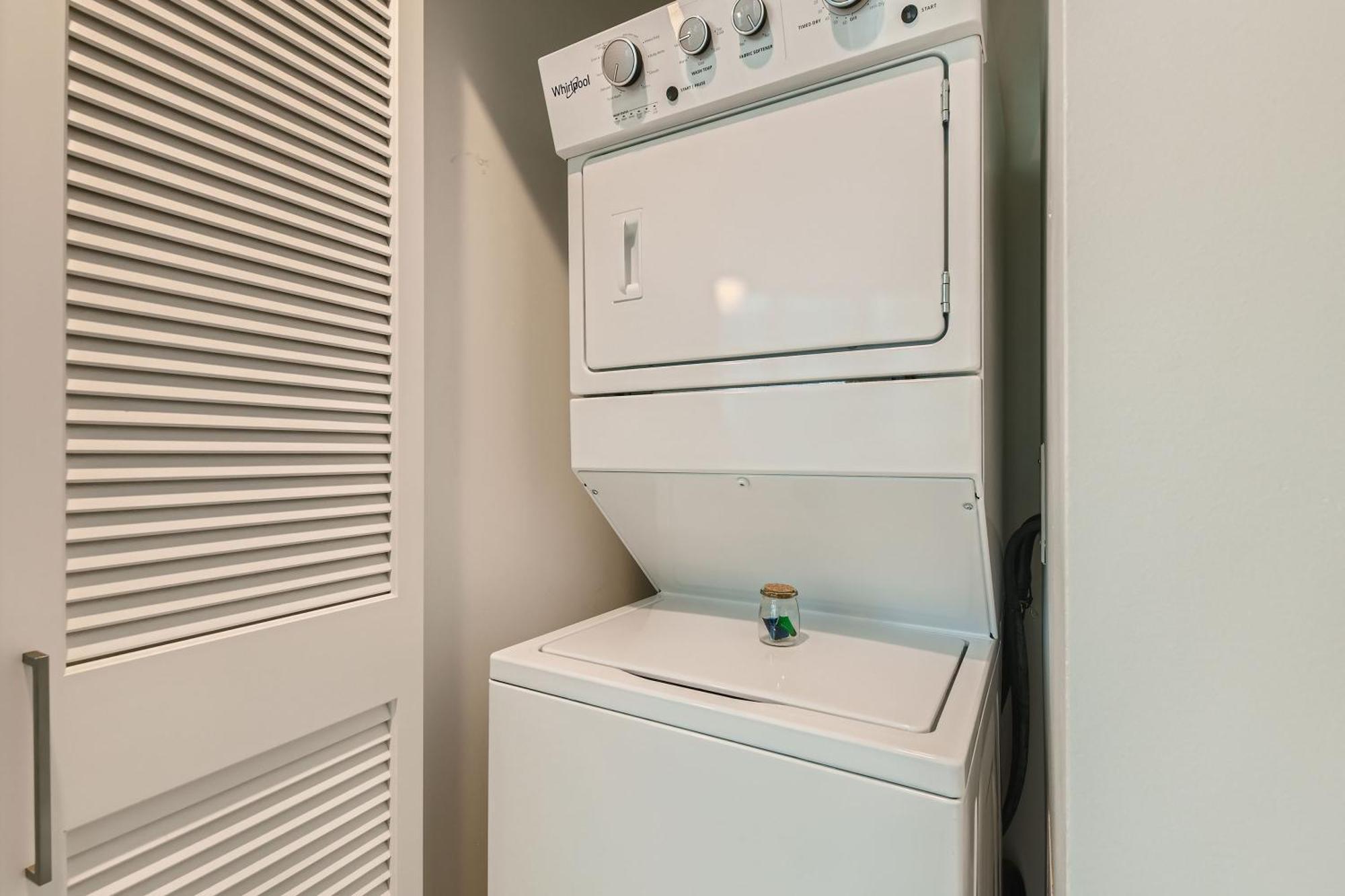 2 Bedroom Premium Apt in South Loop Chicago,1699486859:JPEG