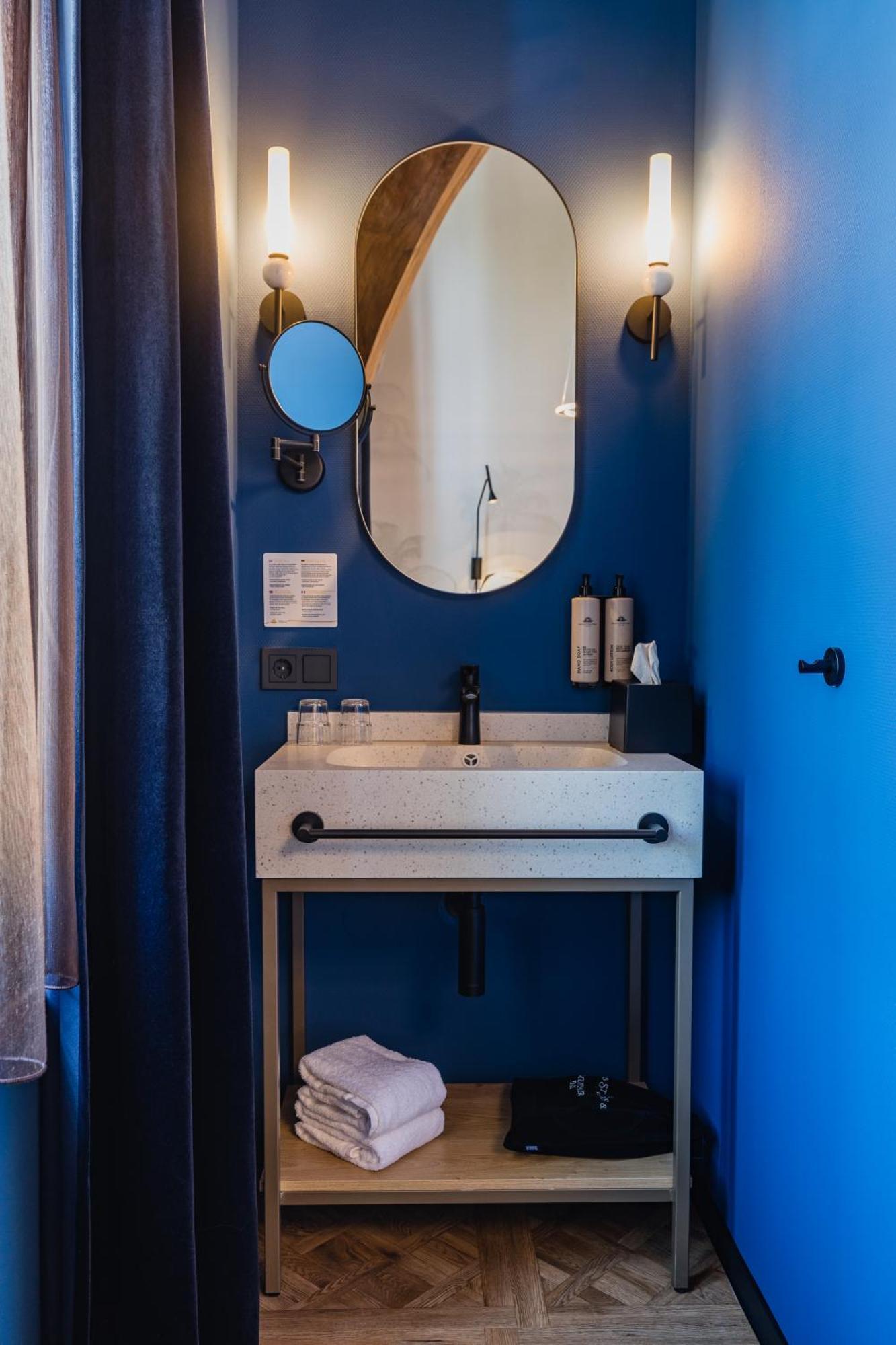 Comfort City Room