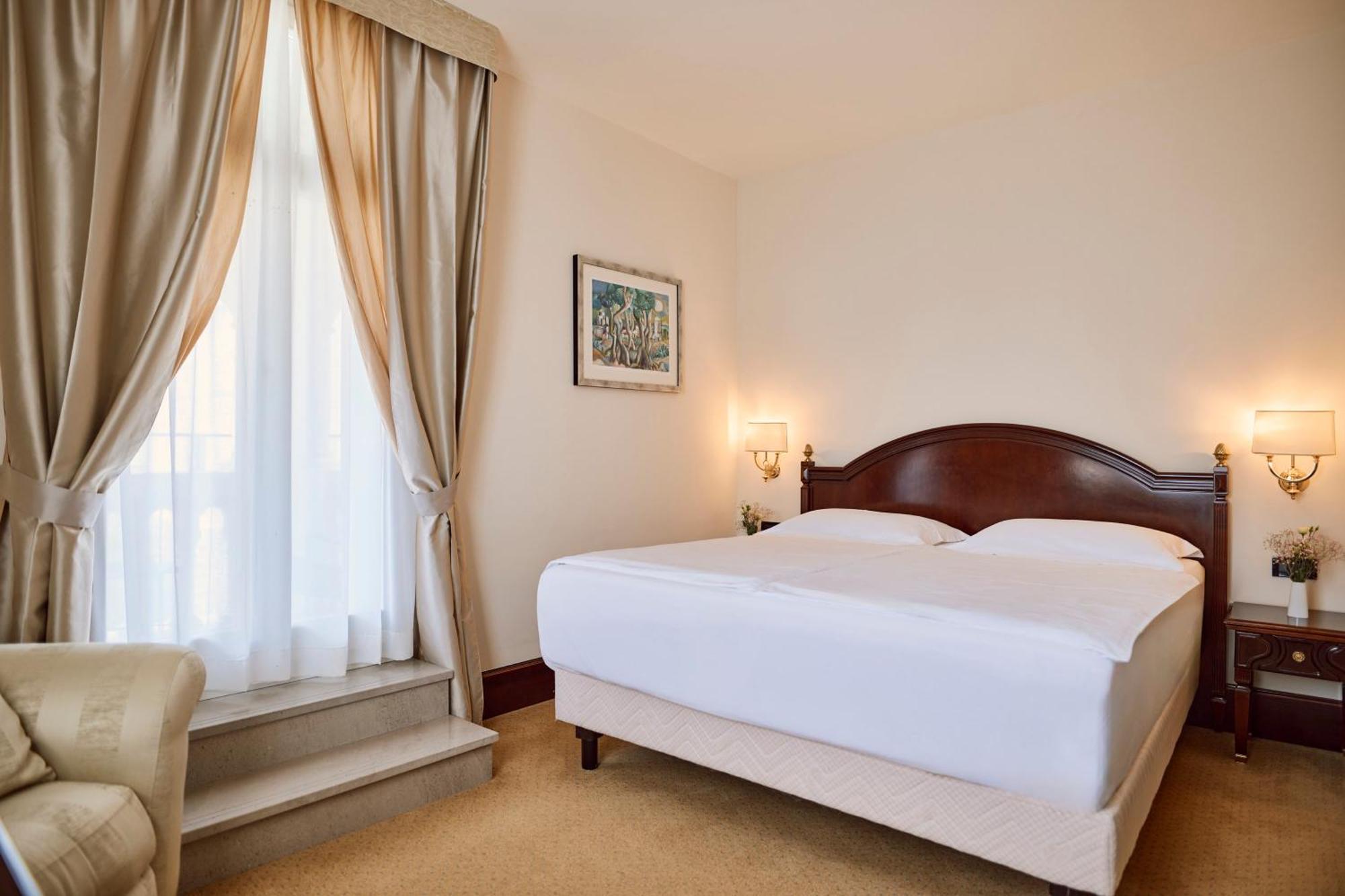 Deluxe Double Room Sea View Balcony