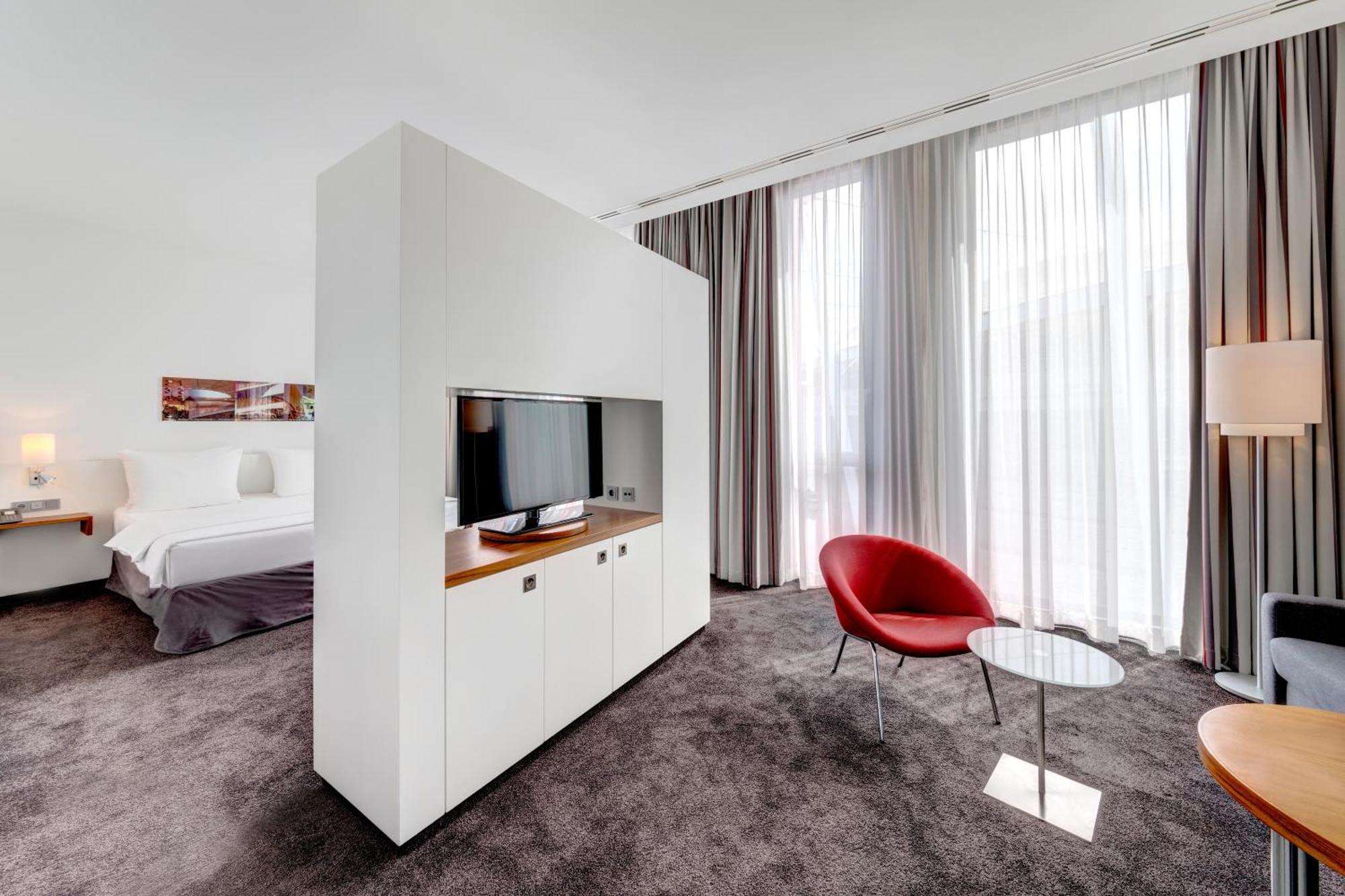 Junior Suite King