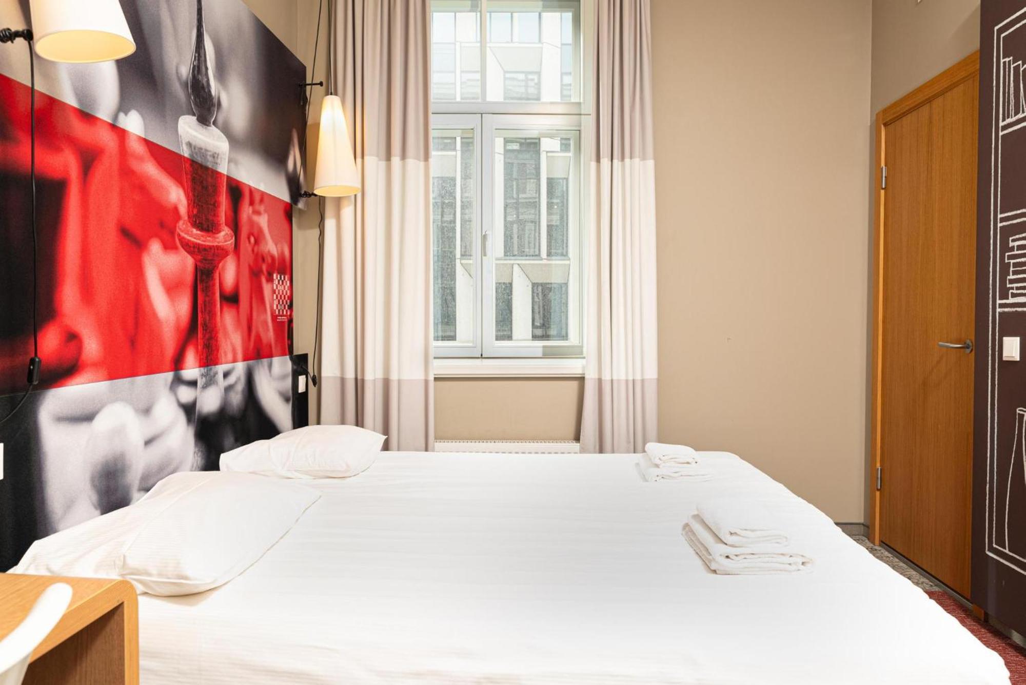 Standard Double Room,1731471449:JPEG