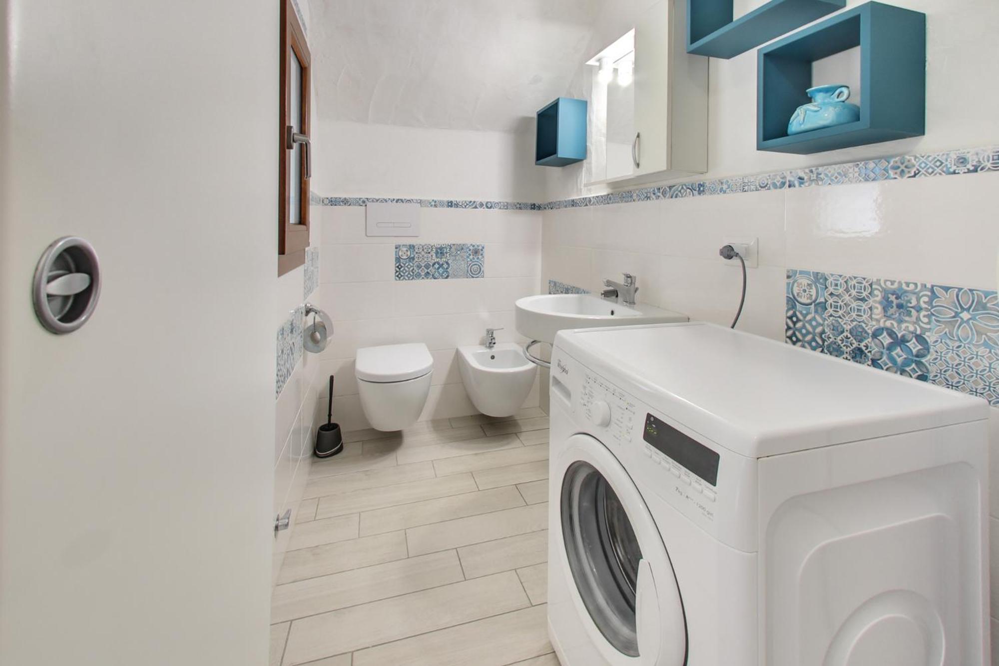 One-Bedroom Apartment,1595399094:JPEG