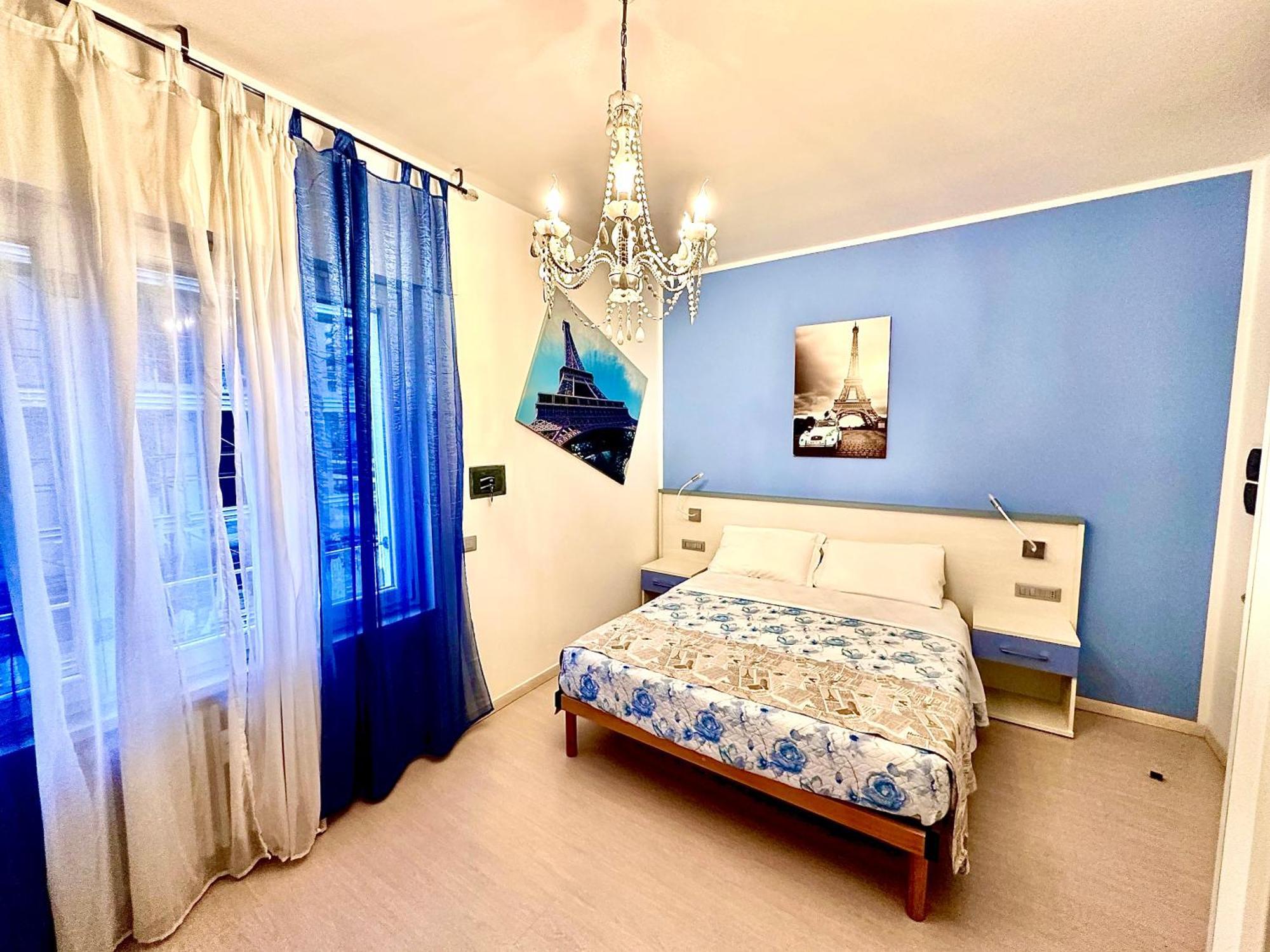 Double Room Private Bathroom