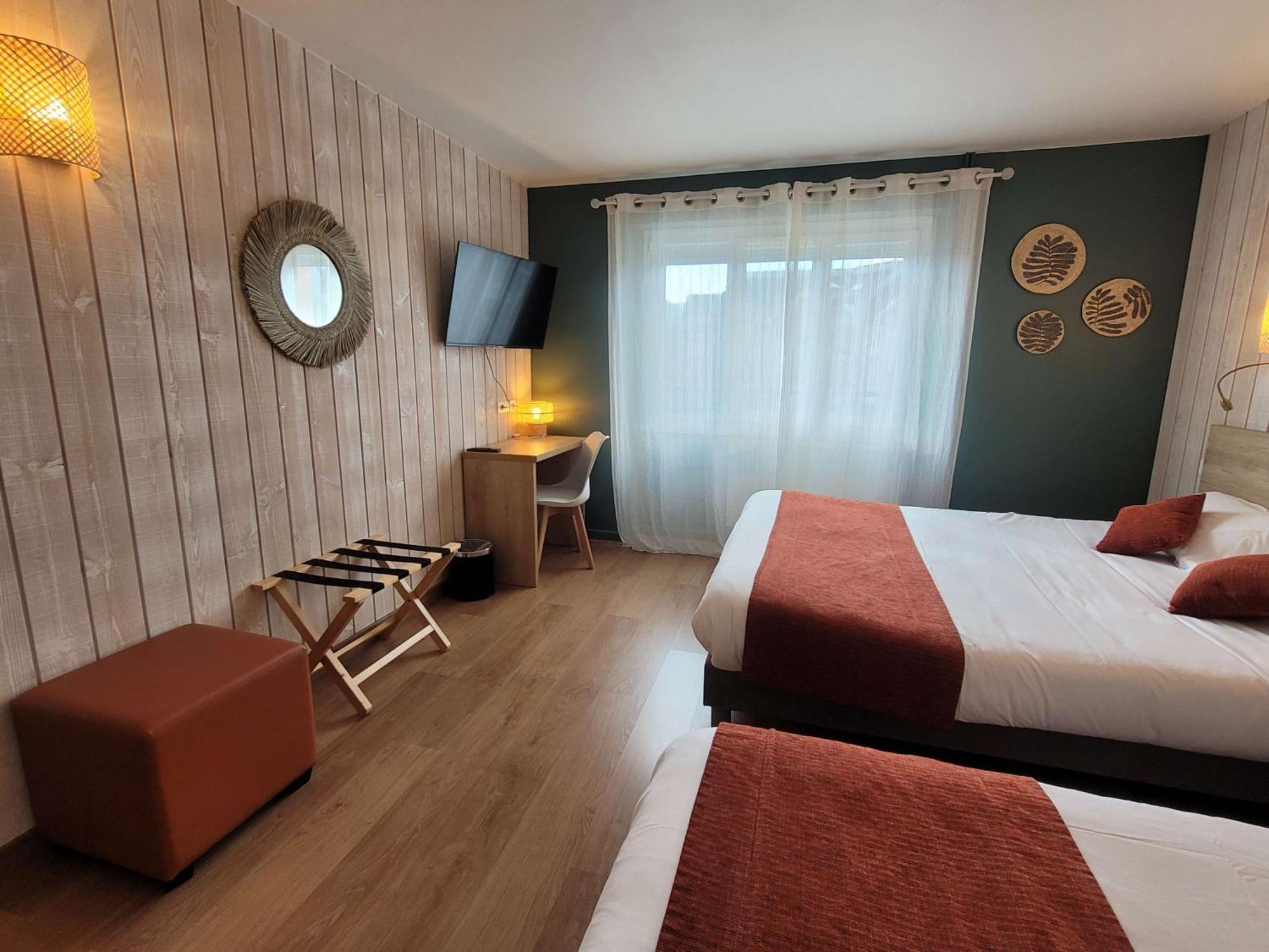 Triple Room,1596008815:JPEG