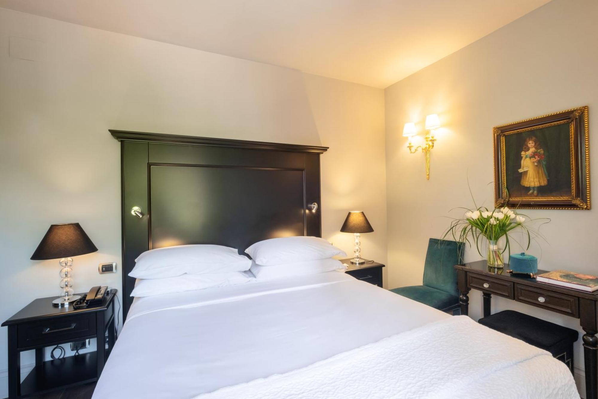 Classic Double Room