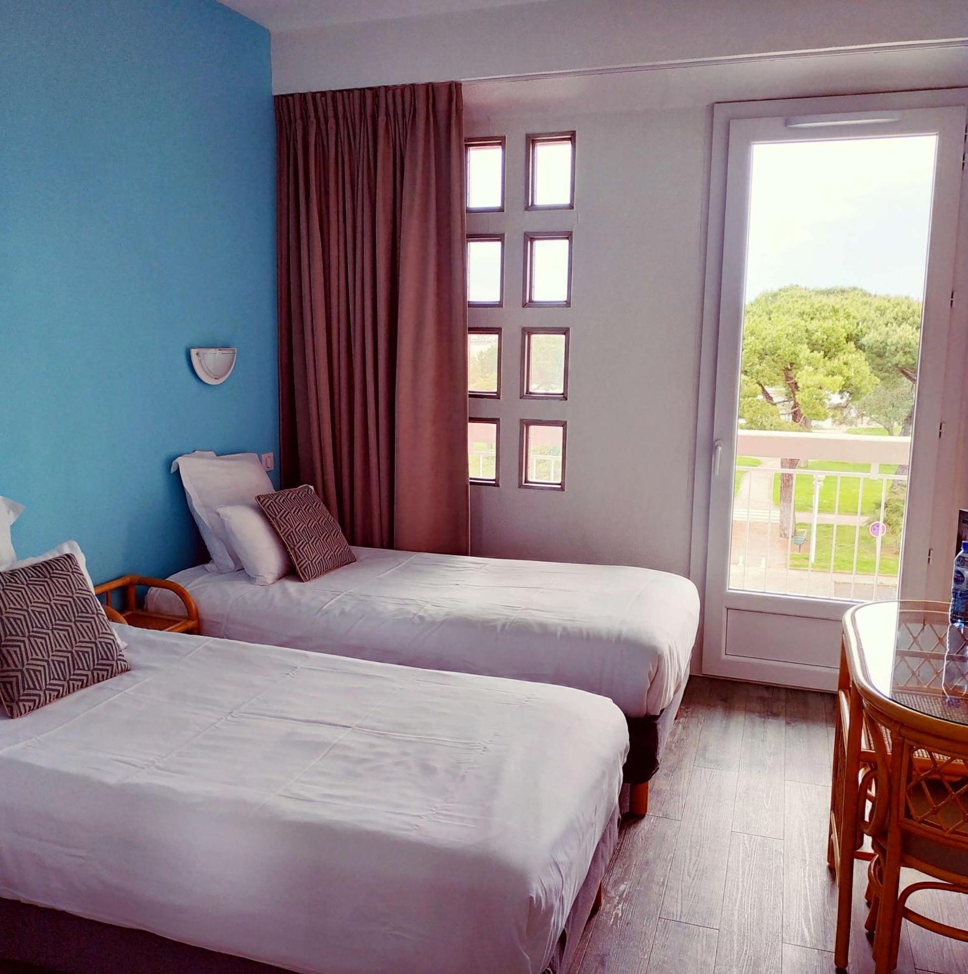 Twin Room Sea View,1596018072:JPEG