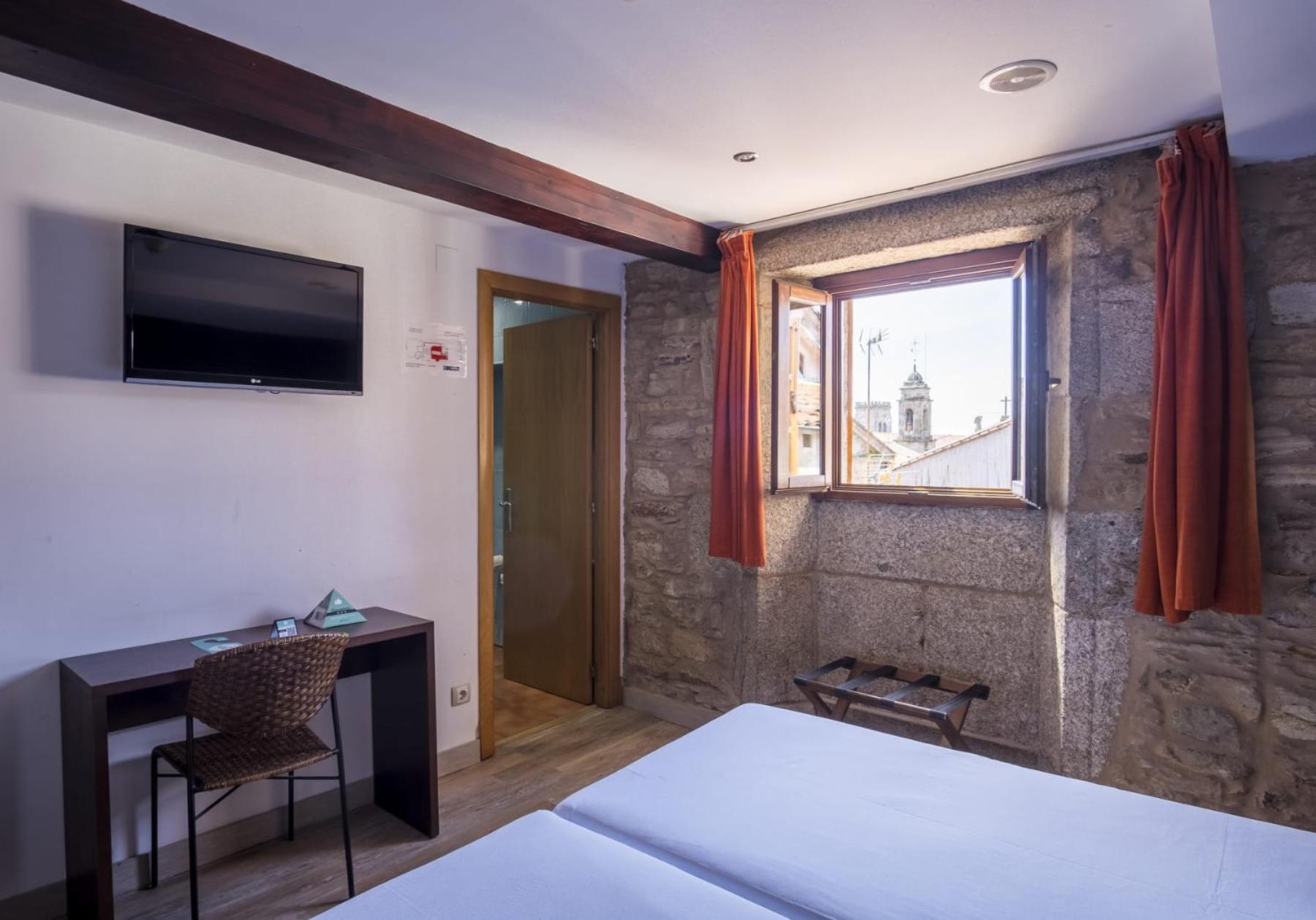 Double or Twin Room,1596018501:JPEG