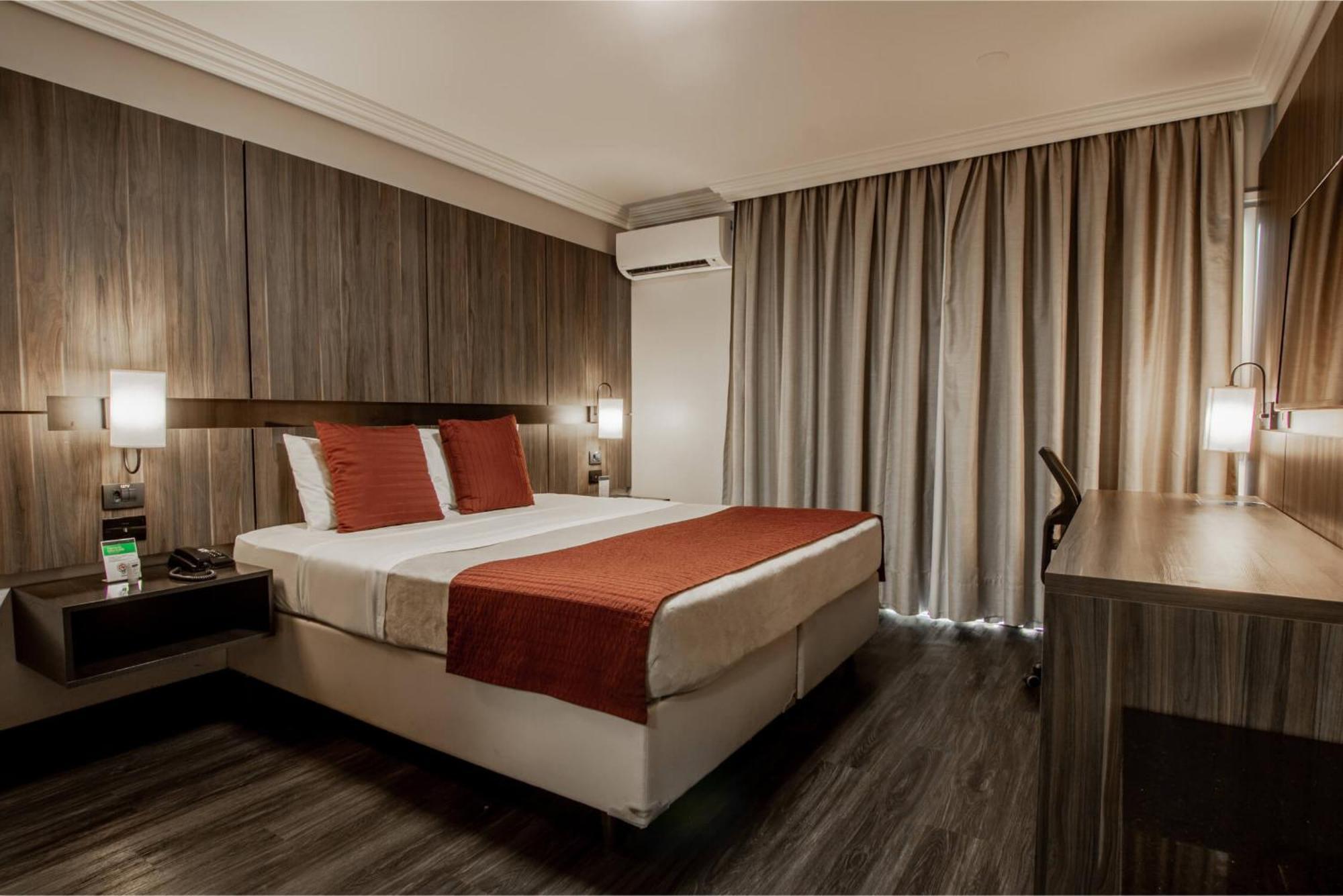 Deluxe Double Room,1596024891:JPEG