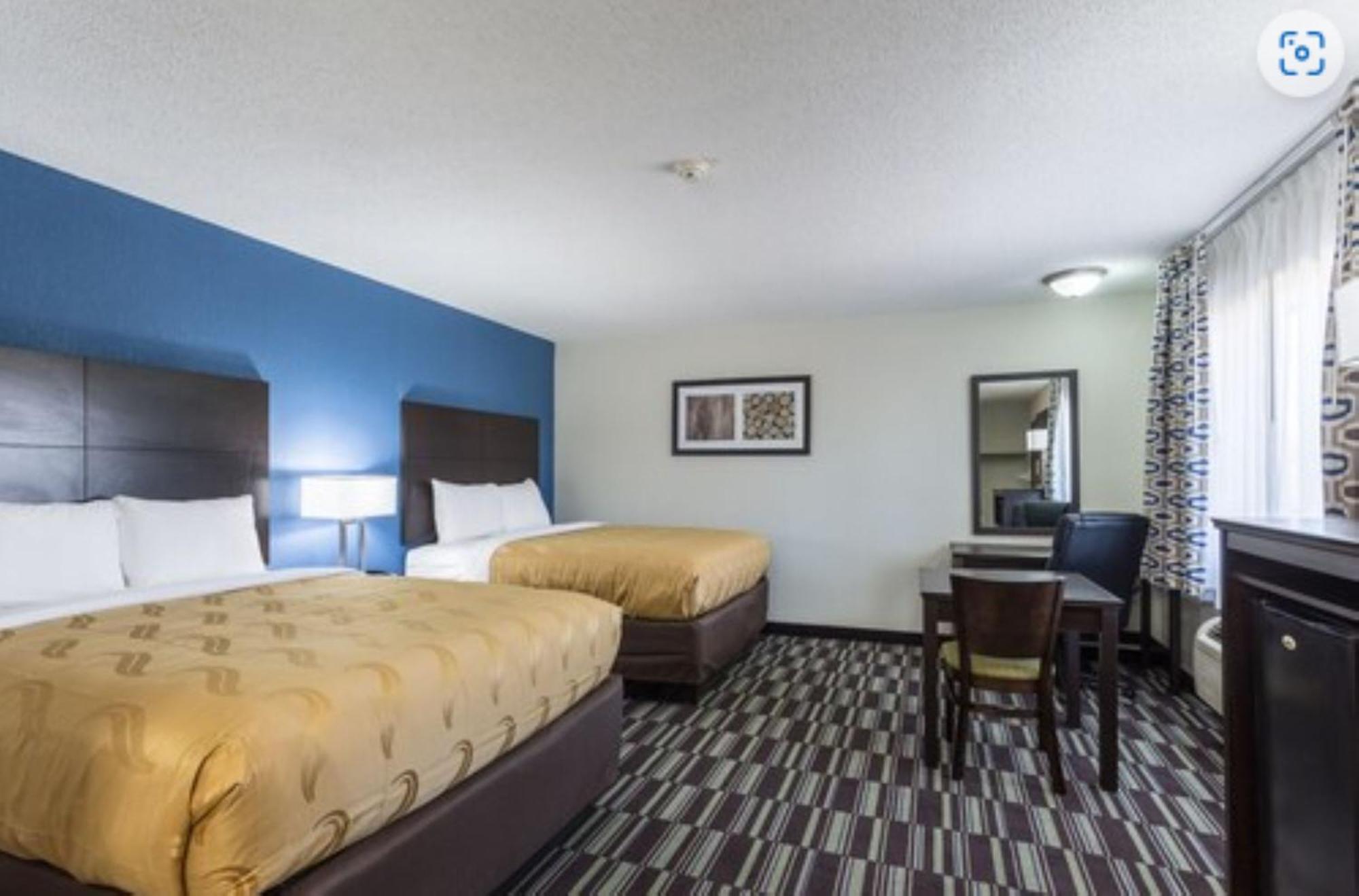Queen Room Two Queen Beds Non-Smoking