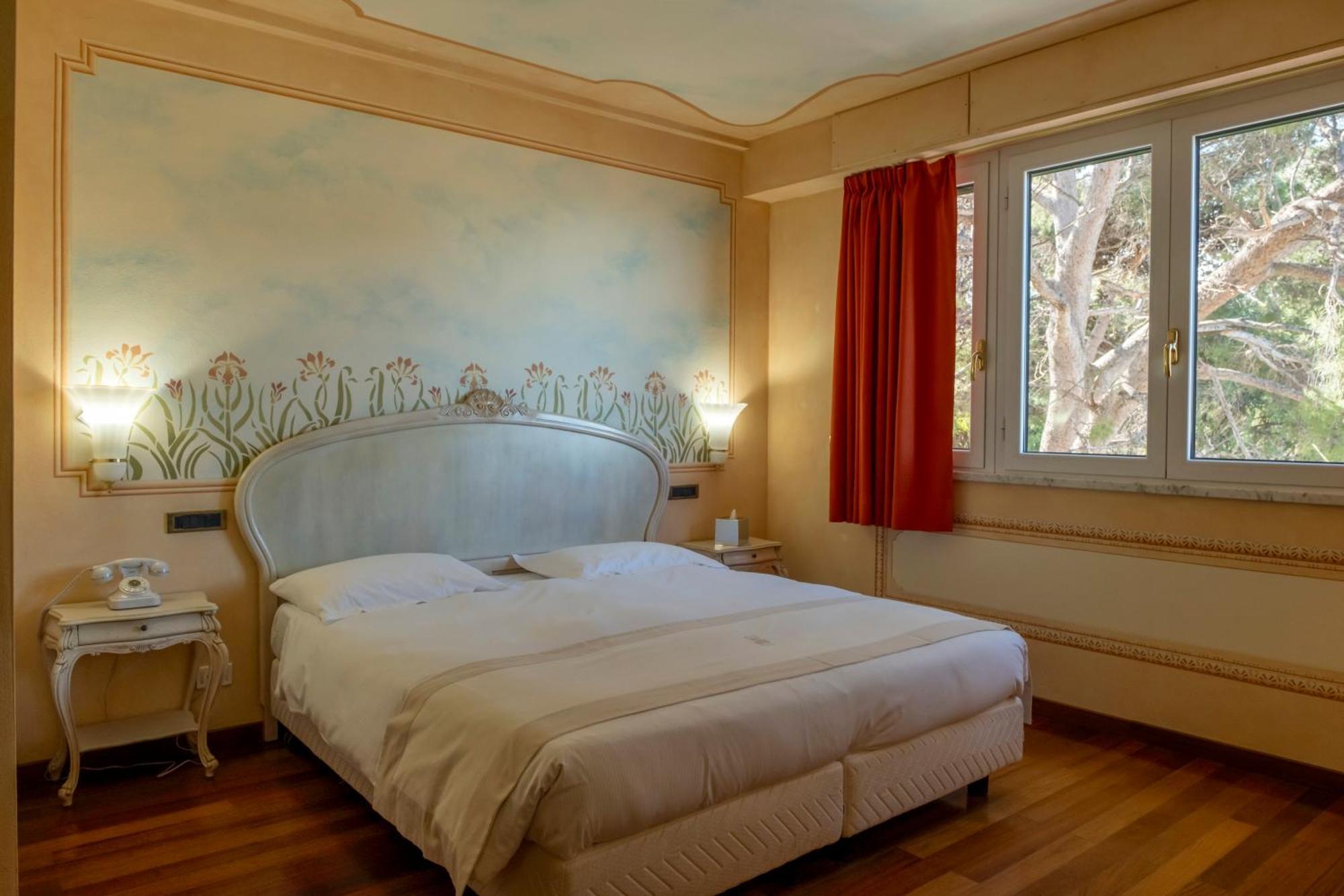 Junior Suite,1593656617:JPEG