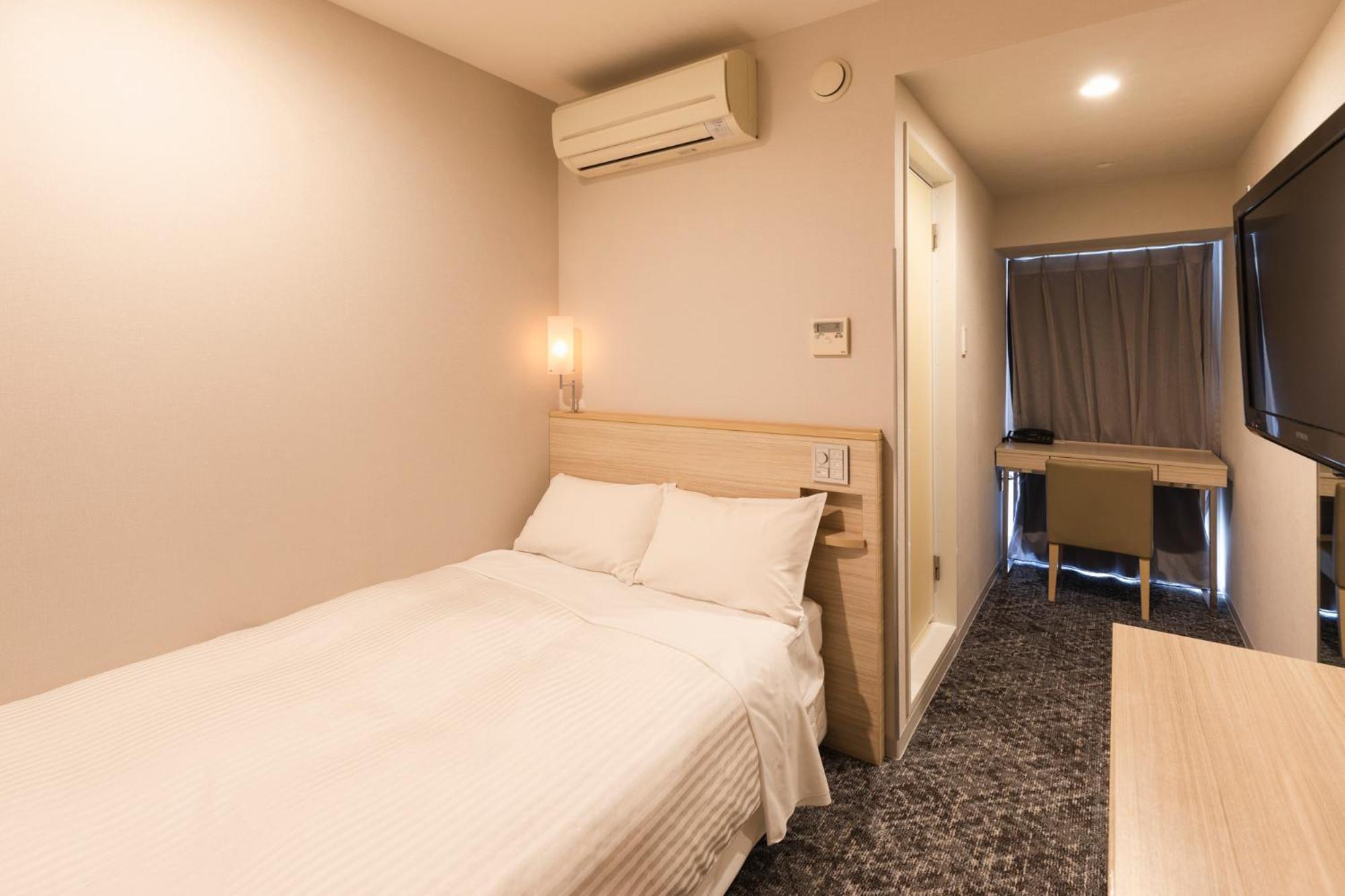 Double Room Small Double Bed Non-Smoking