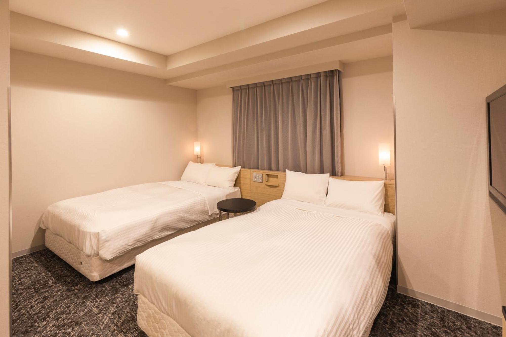 Premium Twin Room Non-Smoking