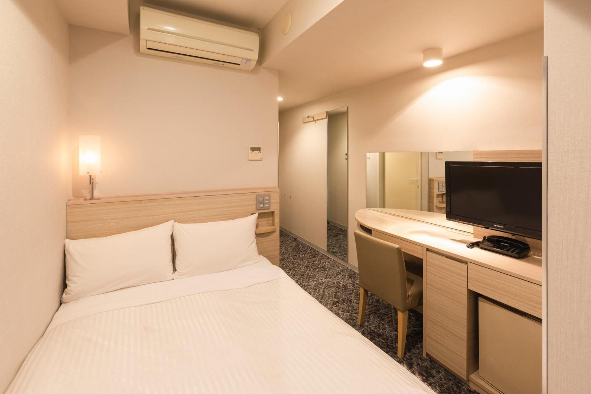 Double Room Small Double Bed Non-Smoking