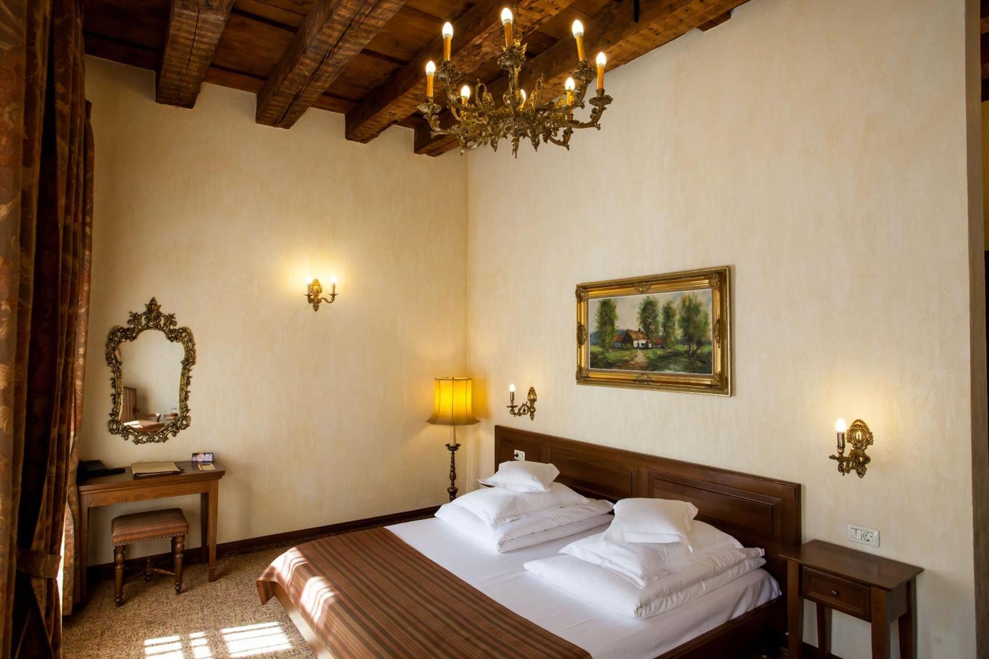 Superior Double Room,1596876005:JPEG