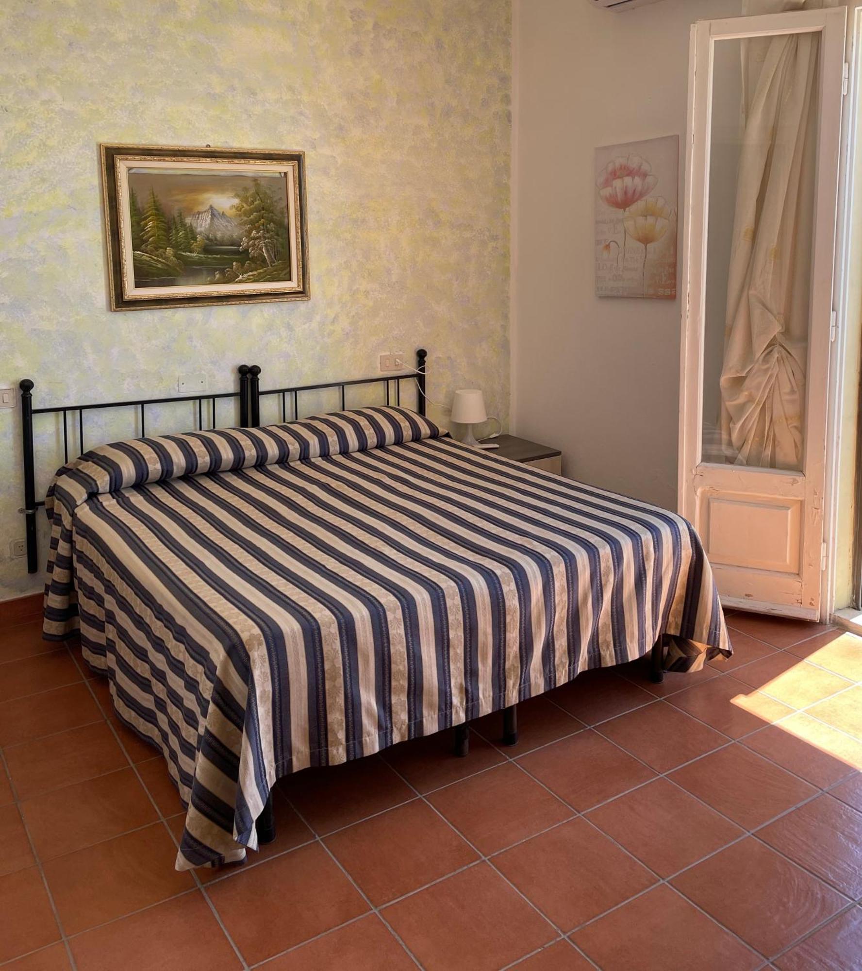Standard Double Room,1499525626:JPEG