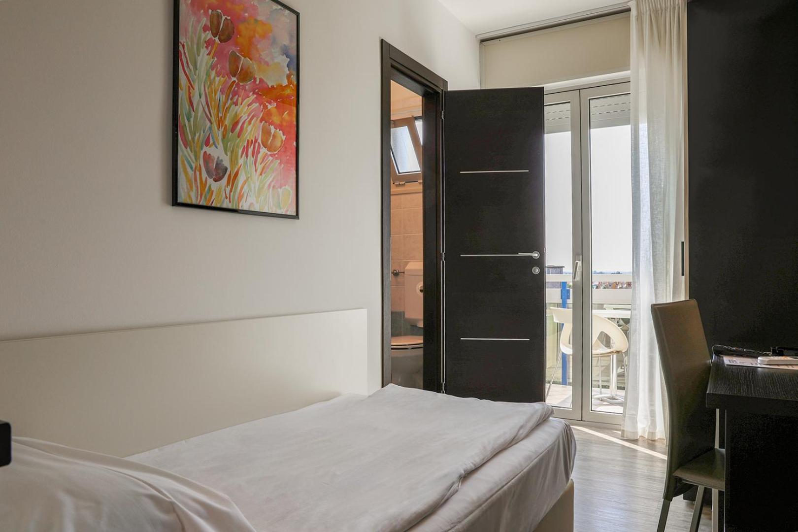Small Single Room
