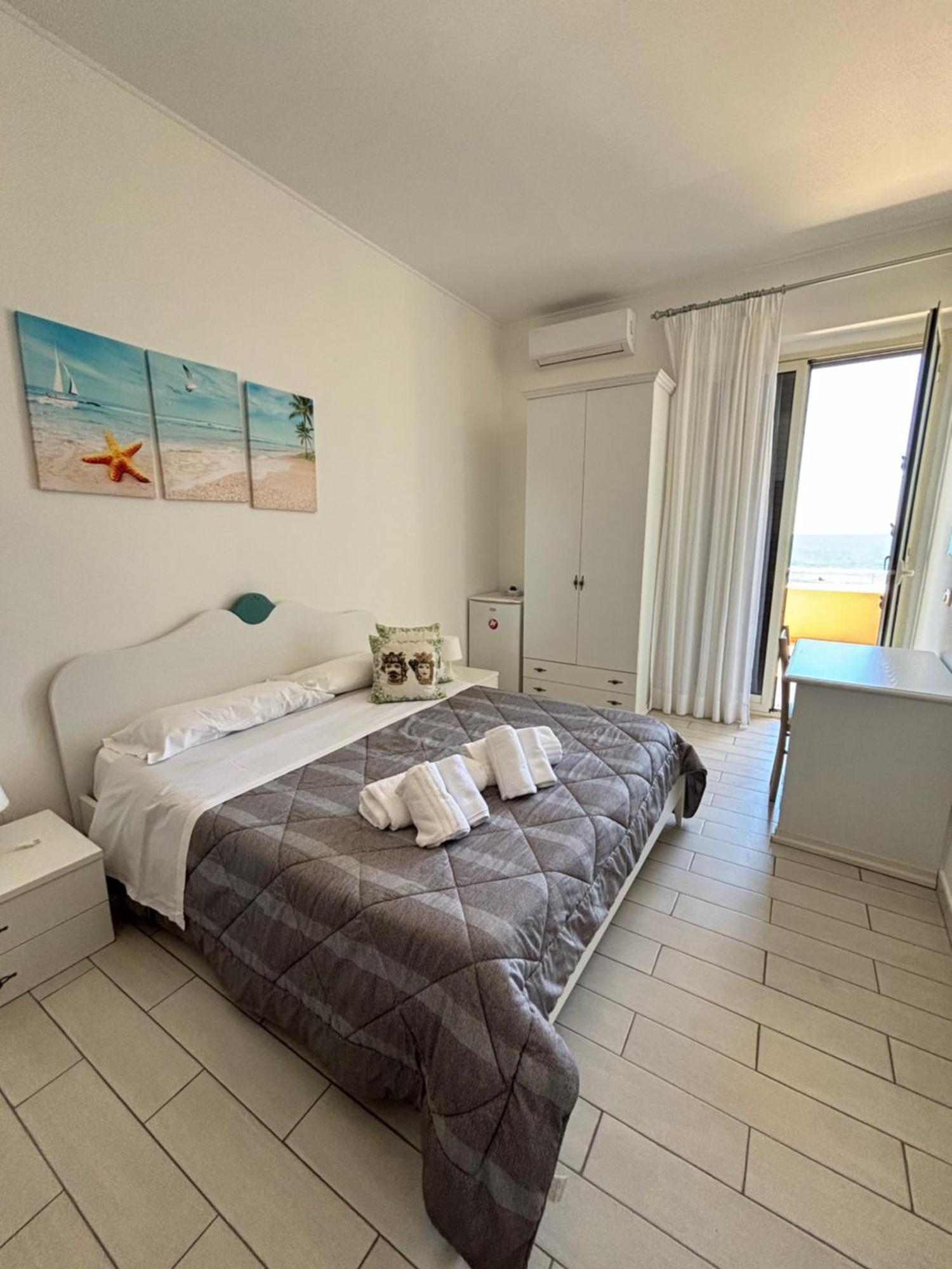 Deluxe Double Room Balcony Sea View