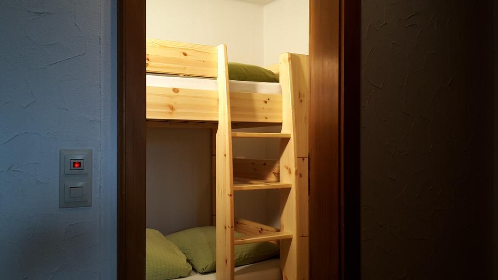 Standard Two-Bedroom Apartment,766869517:JPEG
