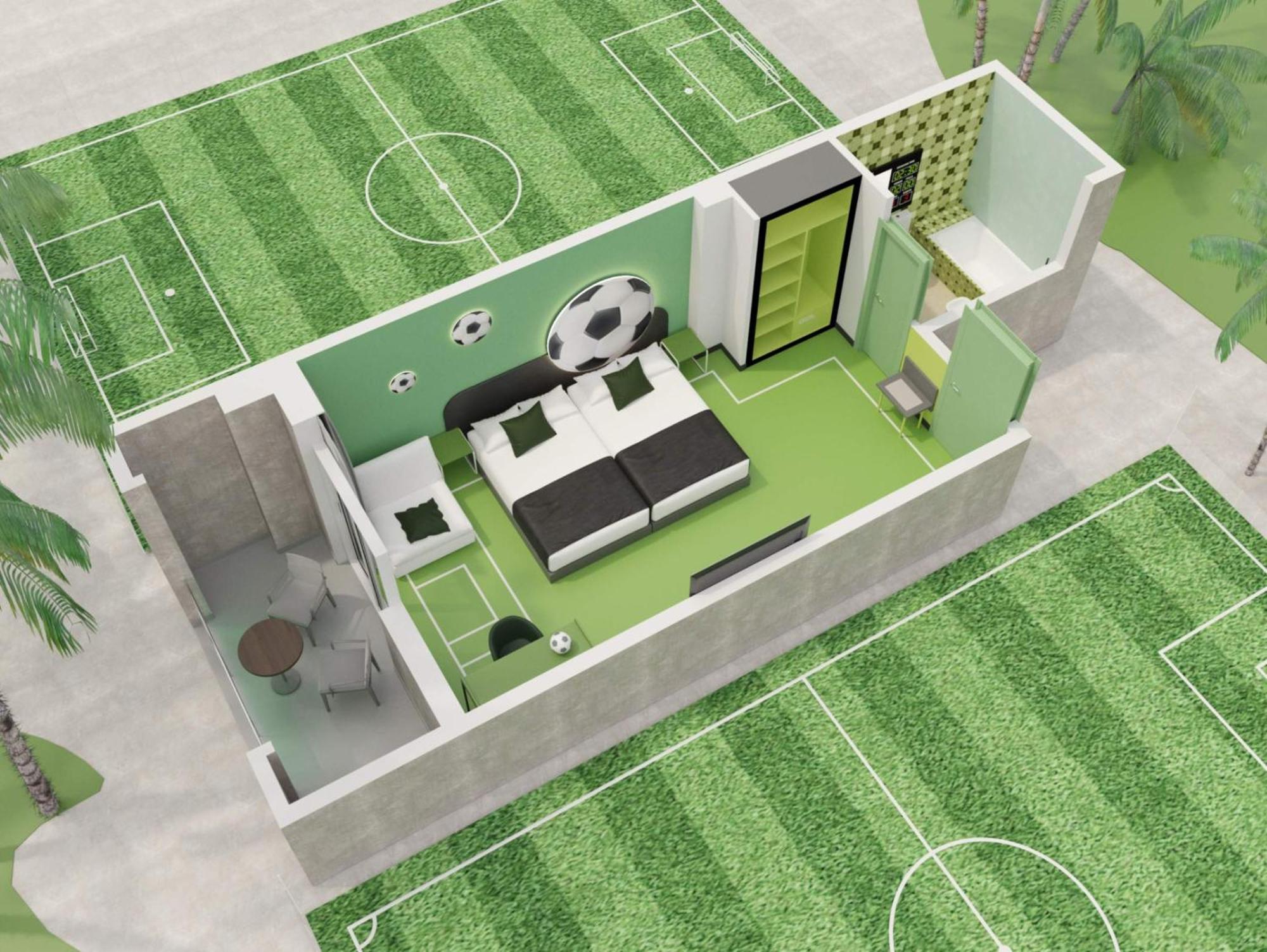 Gooooal Superior Quadruple Room Football