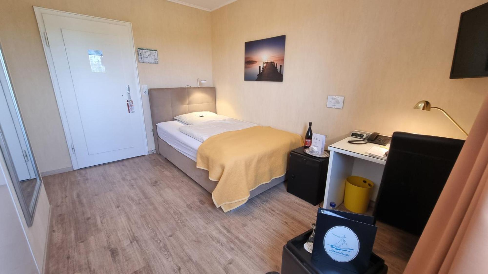 Single Room Classic