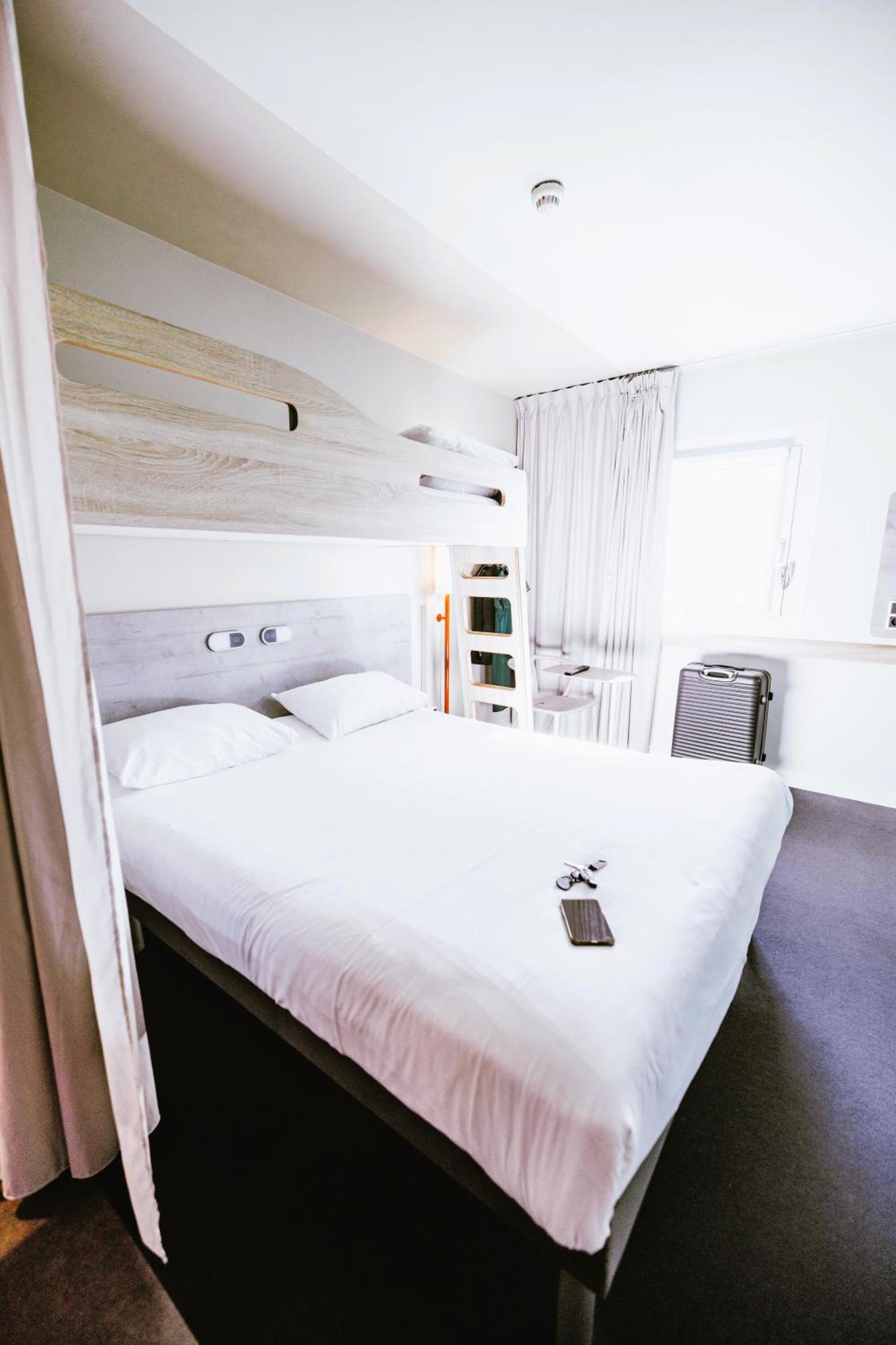 Standard Double Room Bunk Bed
