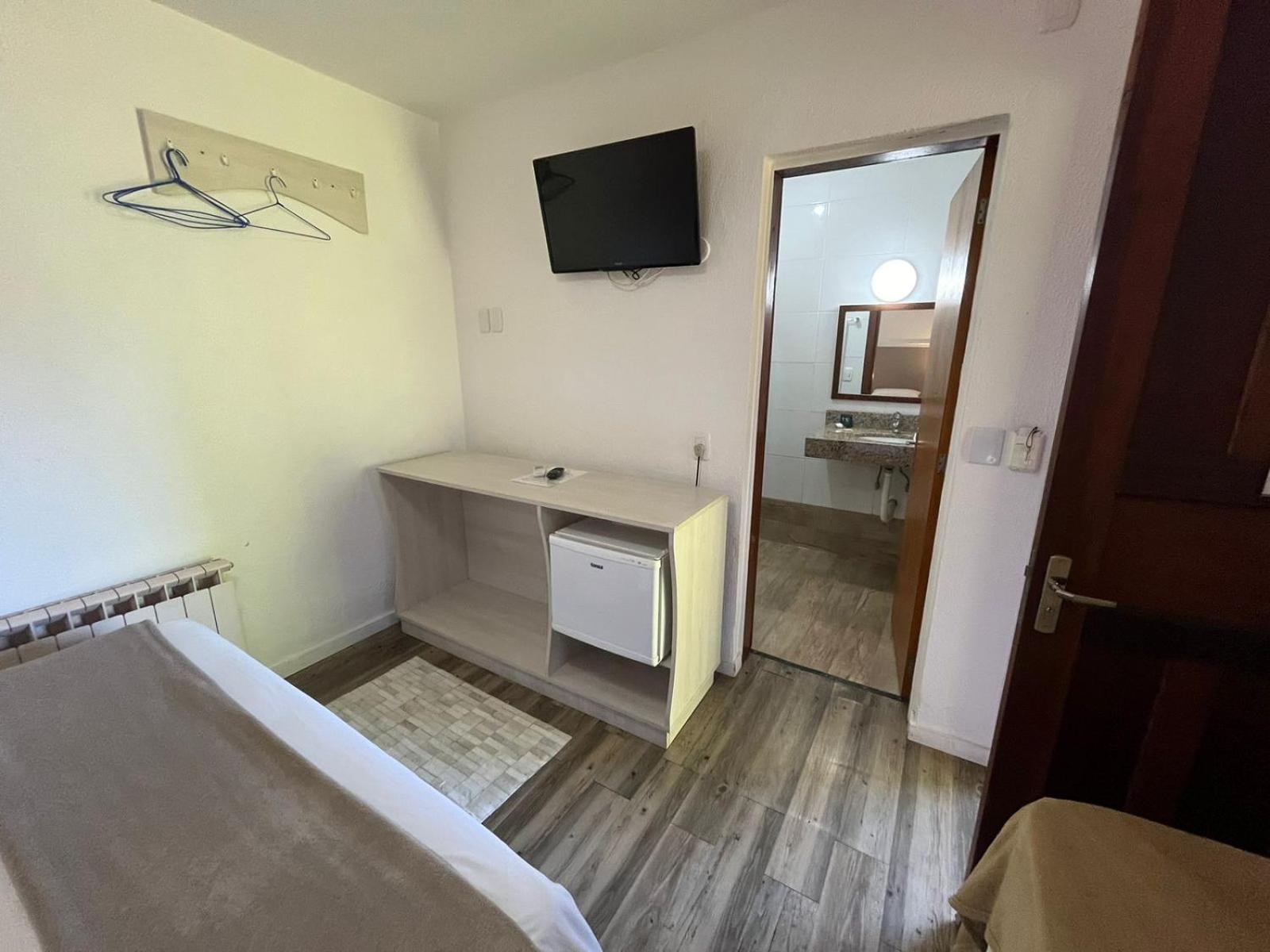 Basic Triple Room