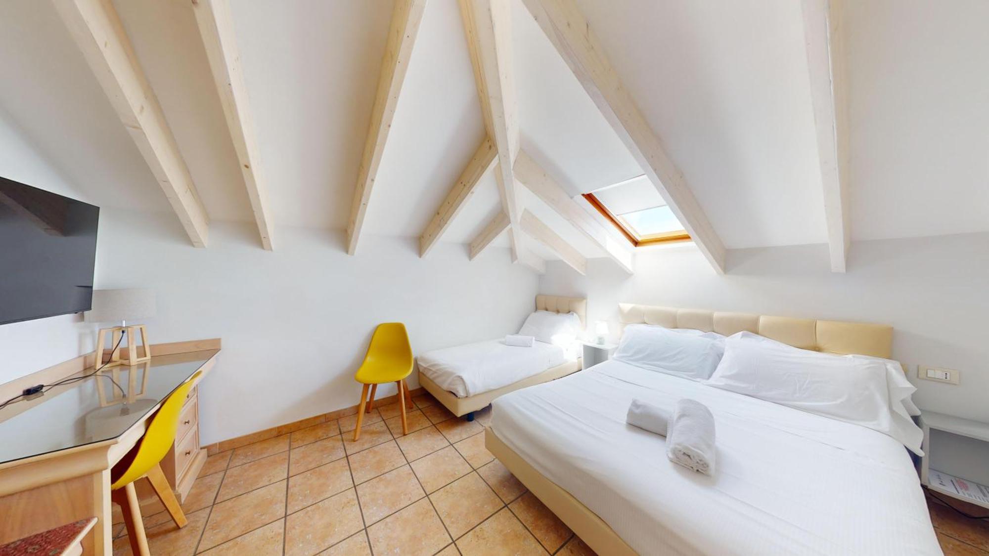 Classic Triple Room
