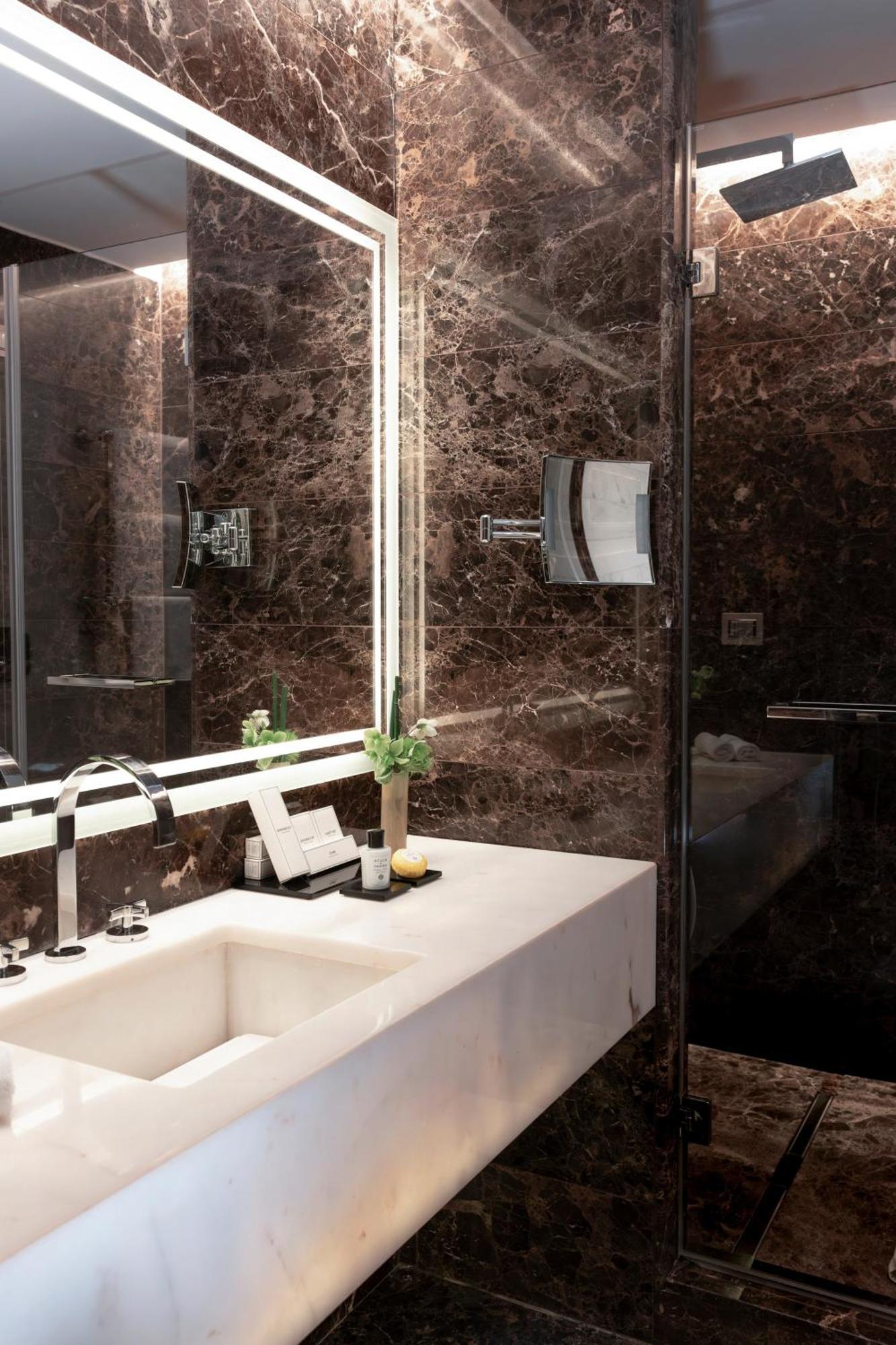 SPA Suite View