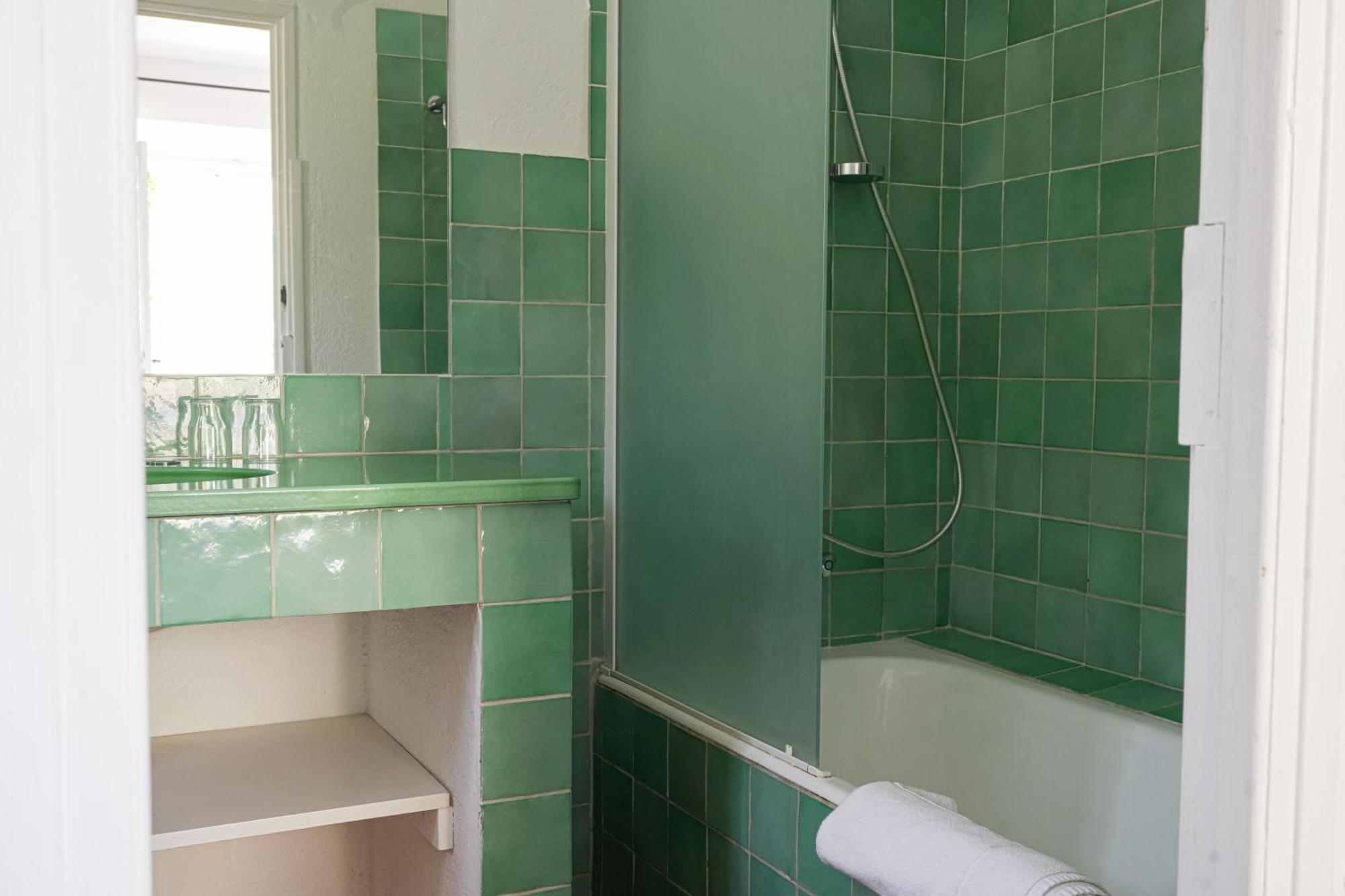 Traditional Double Room,1597581617:JPEG