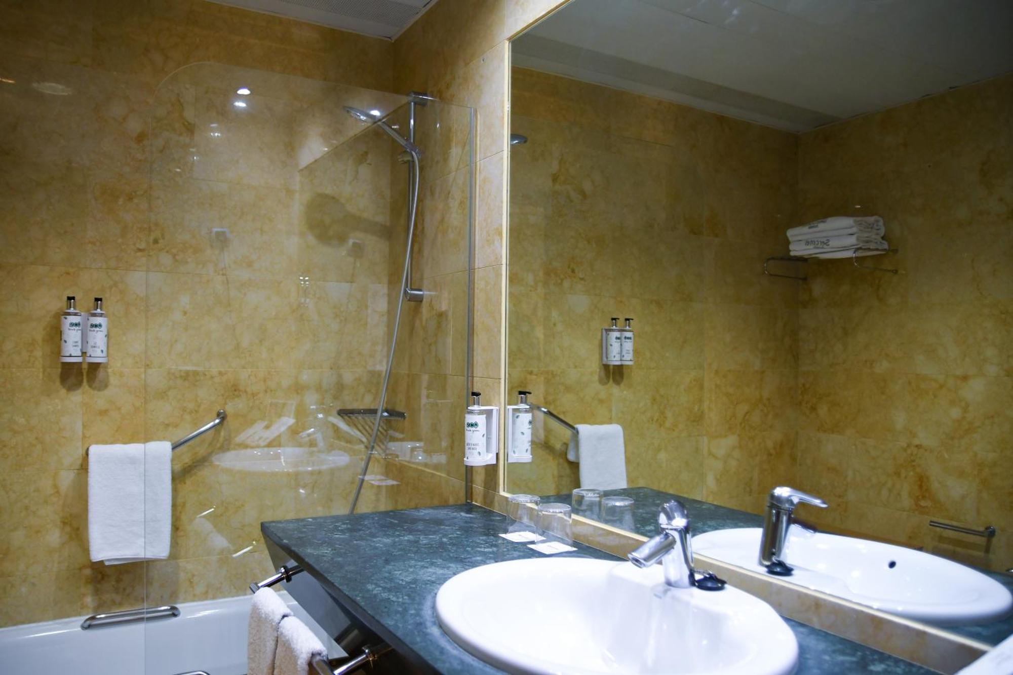 Single Room,1599640232:JPEG