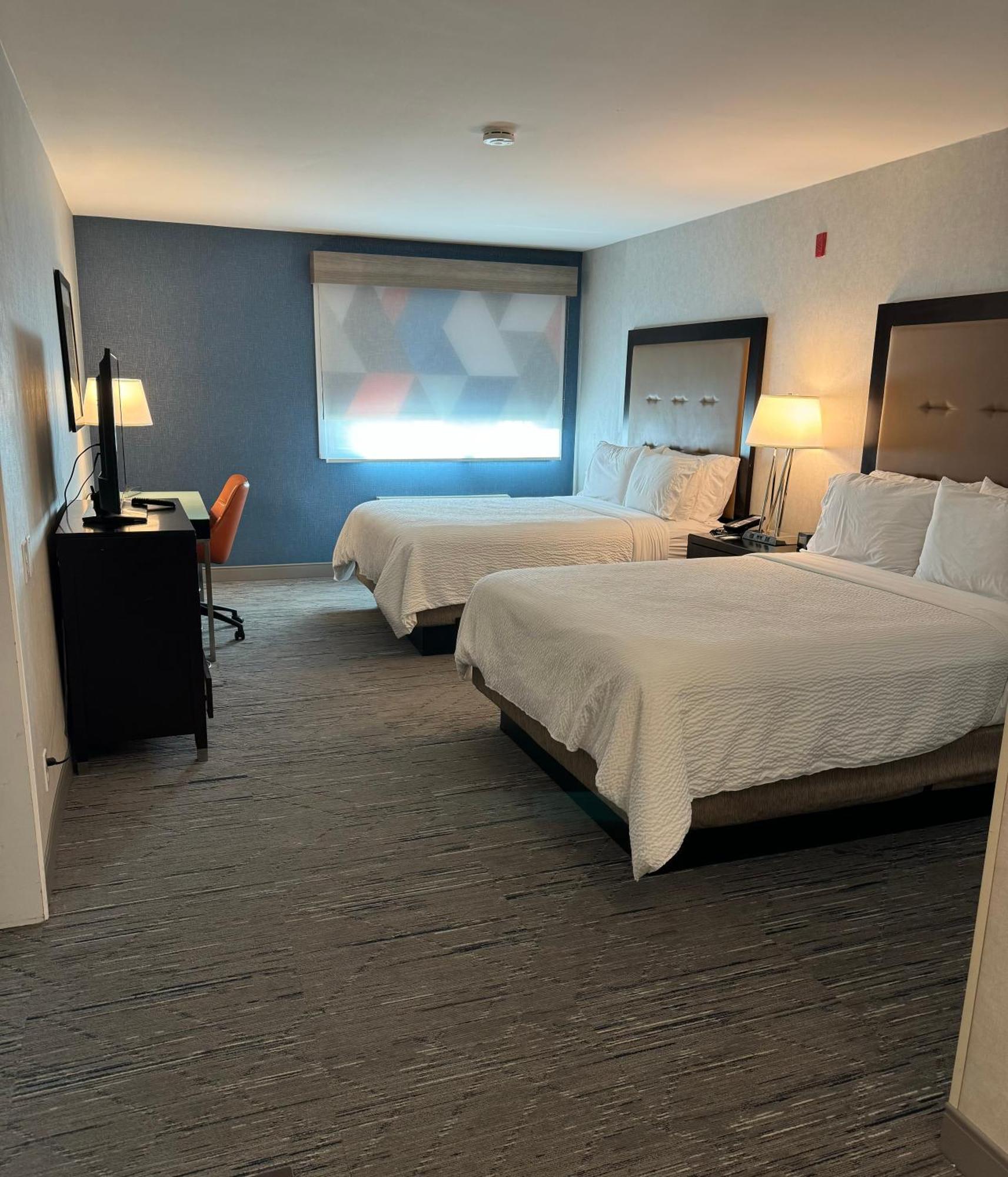 Suite Two Queen Beds