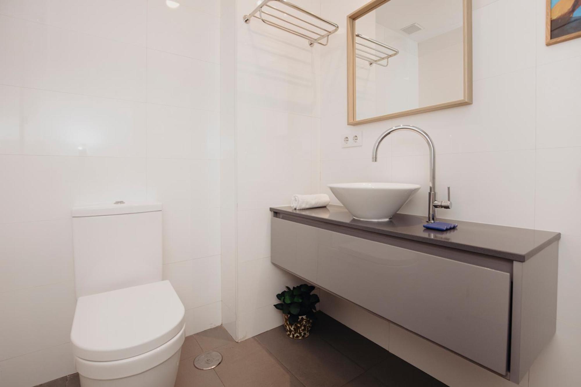 Studio Apartment,1598434299:JPEG