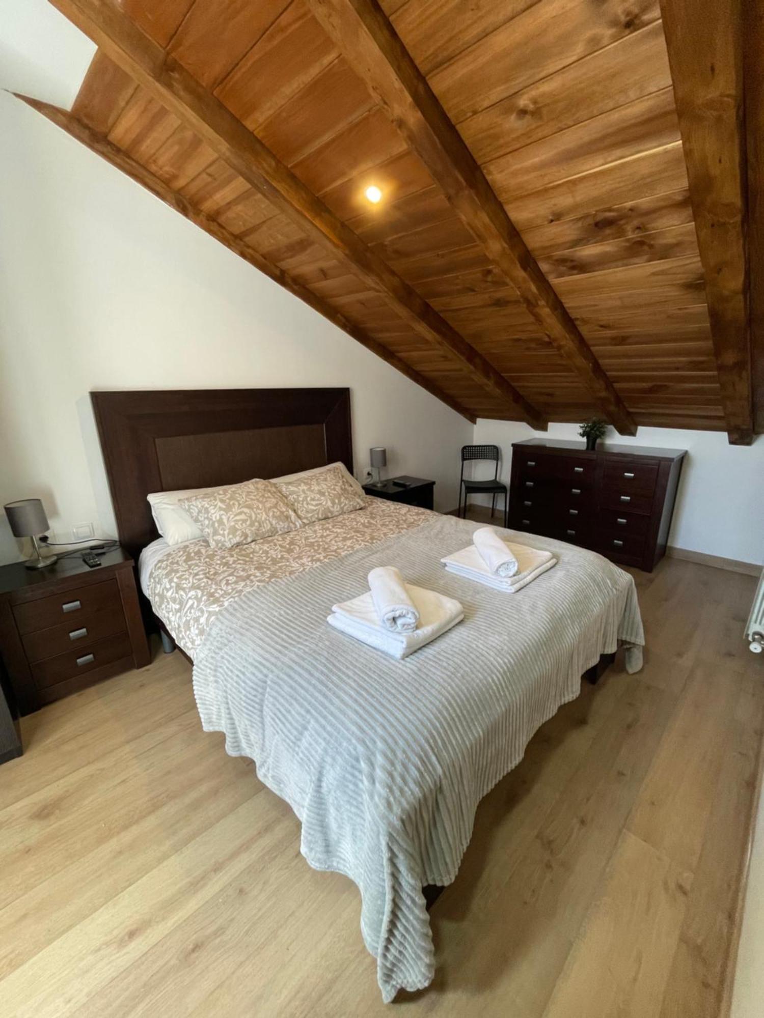 Penthouse Apartment,1598459157:JPEG