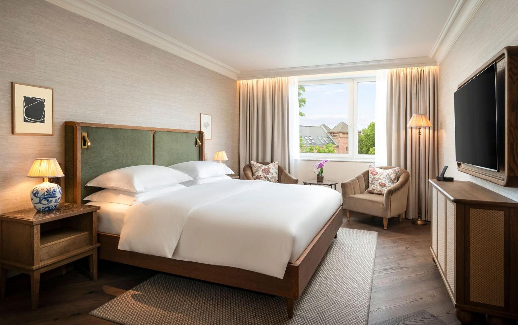King Room with Park View,1598888068:JPEG