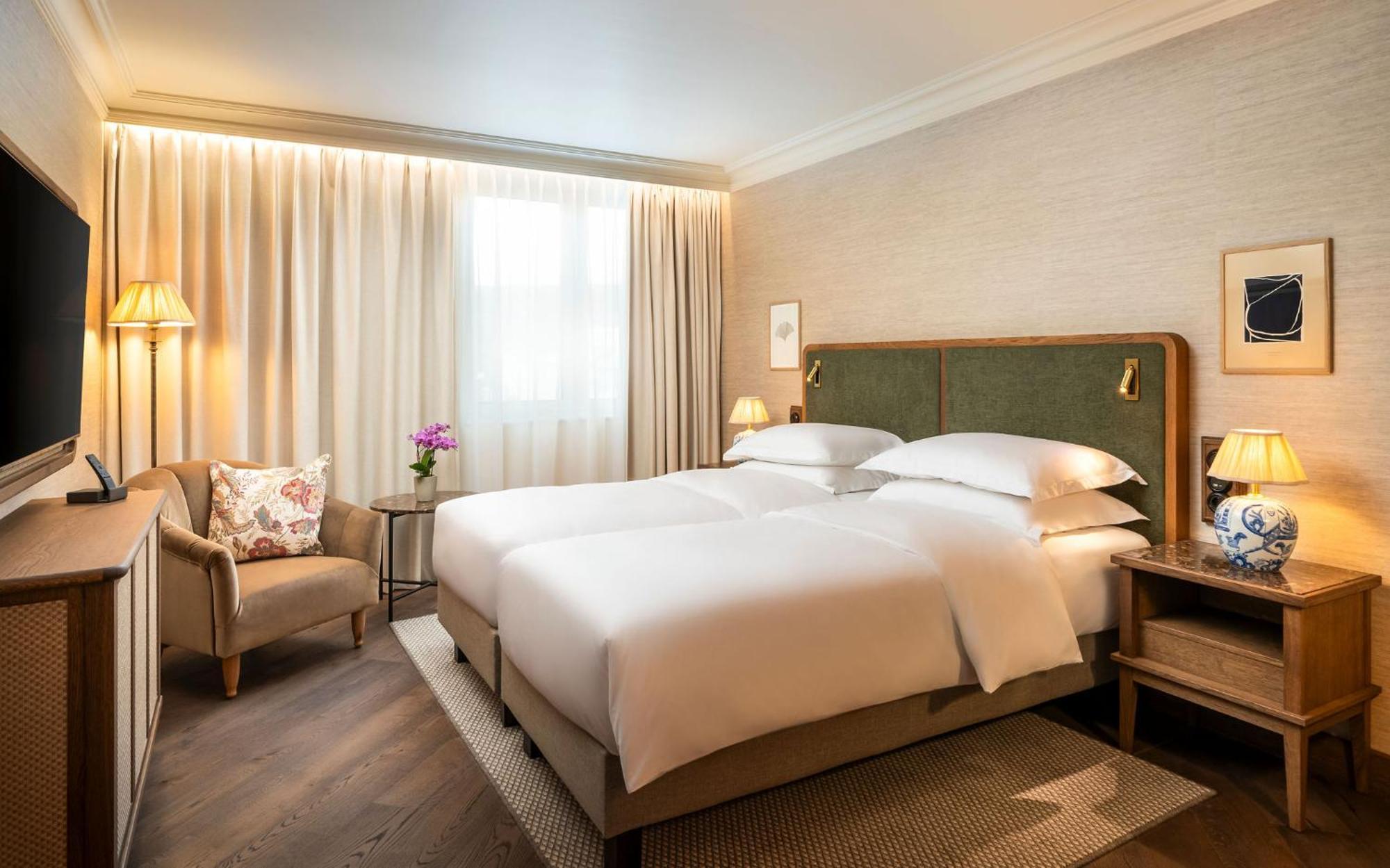 Twin Room,1598887995:JPEG