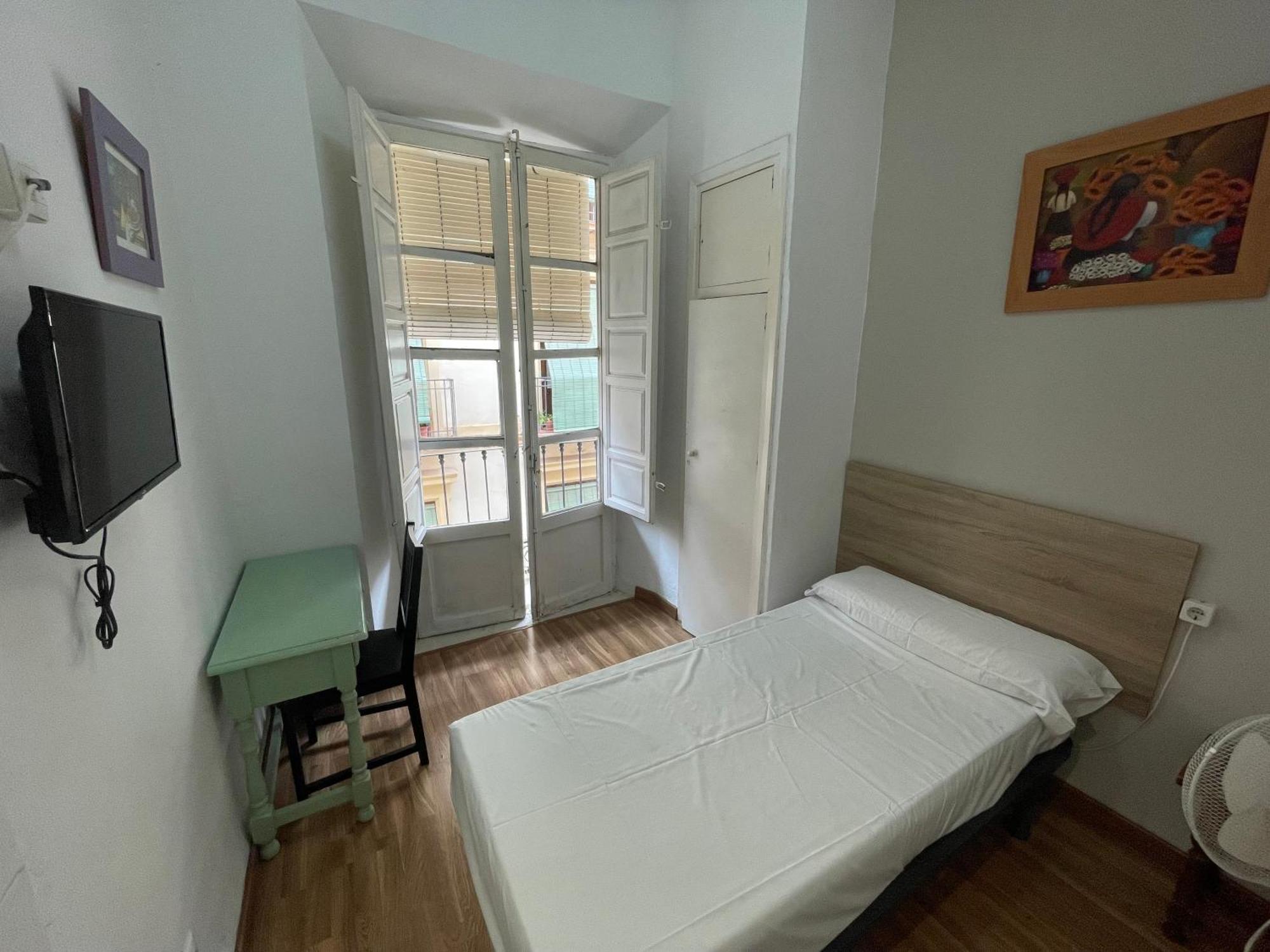 Basic Single Room
