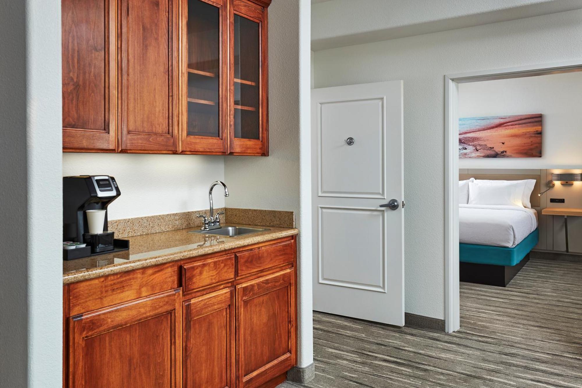 Family Suite,1598898482:JPEG